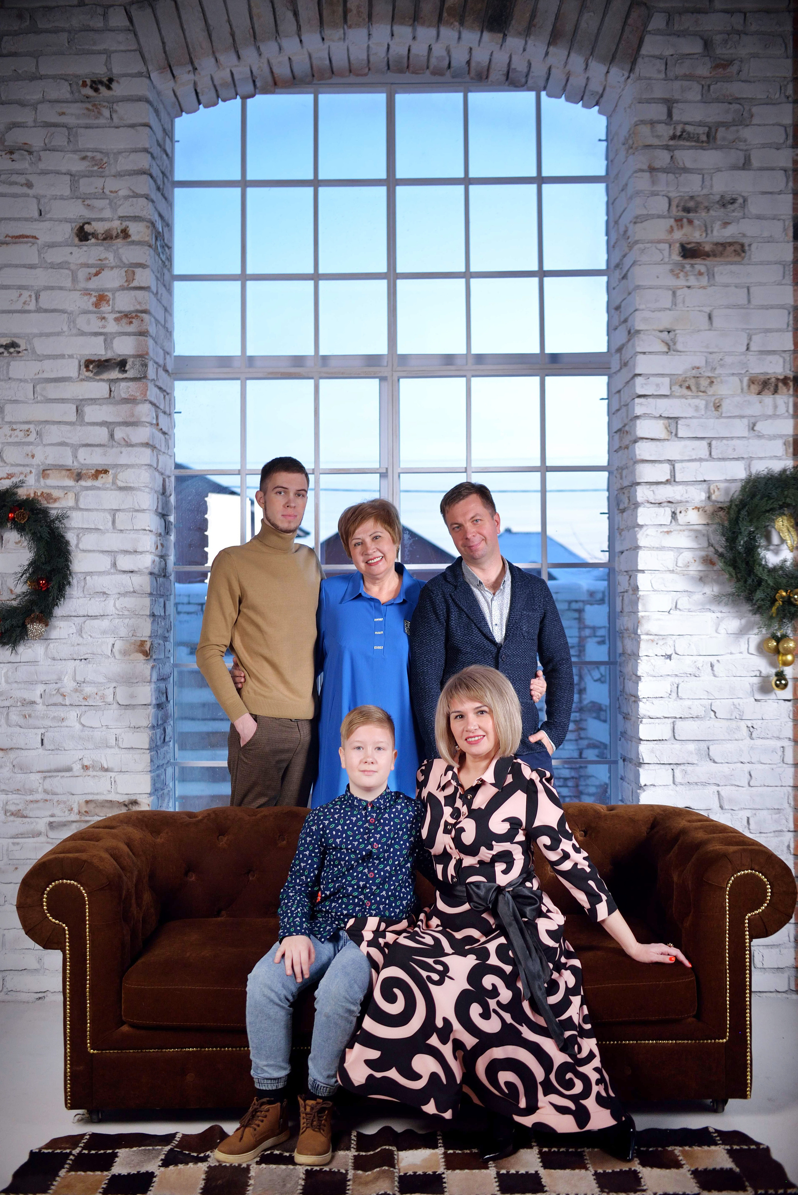 Фотограф Оренбург, Анастасия Купавцева, фотосессии больших семей, фотостудия