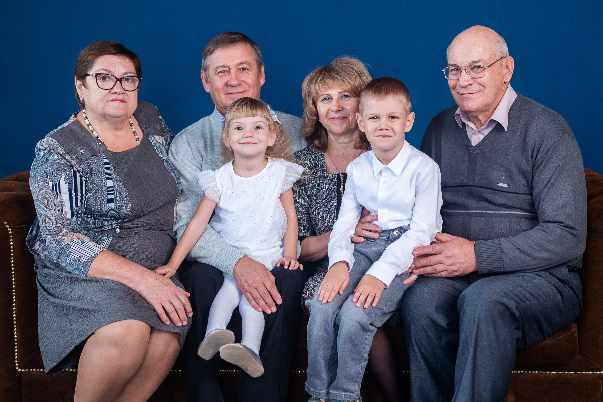 Фотограф Оренбург, Анастасия Купавцева, фотосессии больших семей, фотостудия