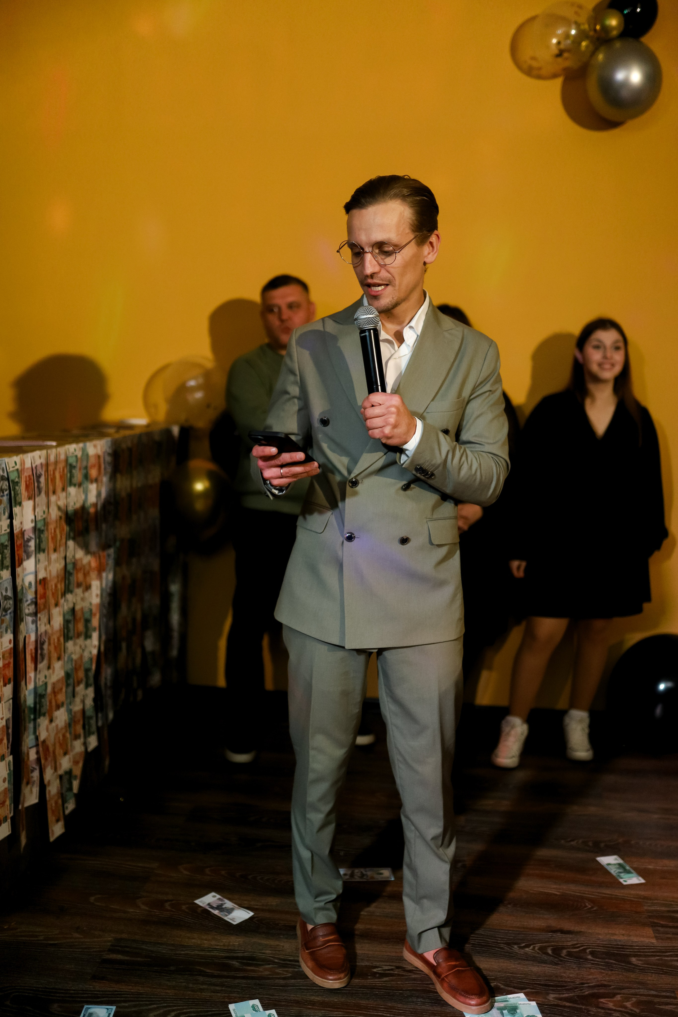 BARBARIS — День Рождения салона красоты