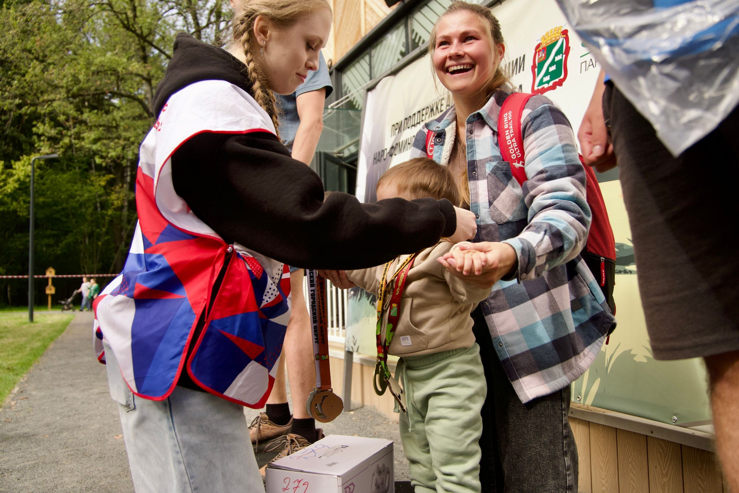 Забег в парке «Дубки». Кафе «БЕЛКА НАШЕПТАЛА». Ну оооочень концептуальное кафе