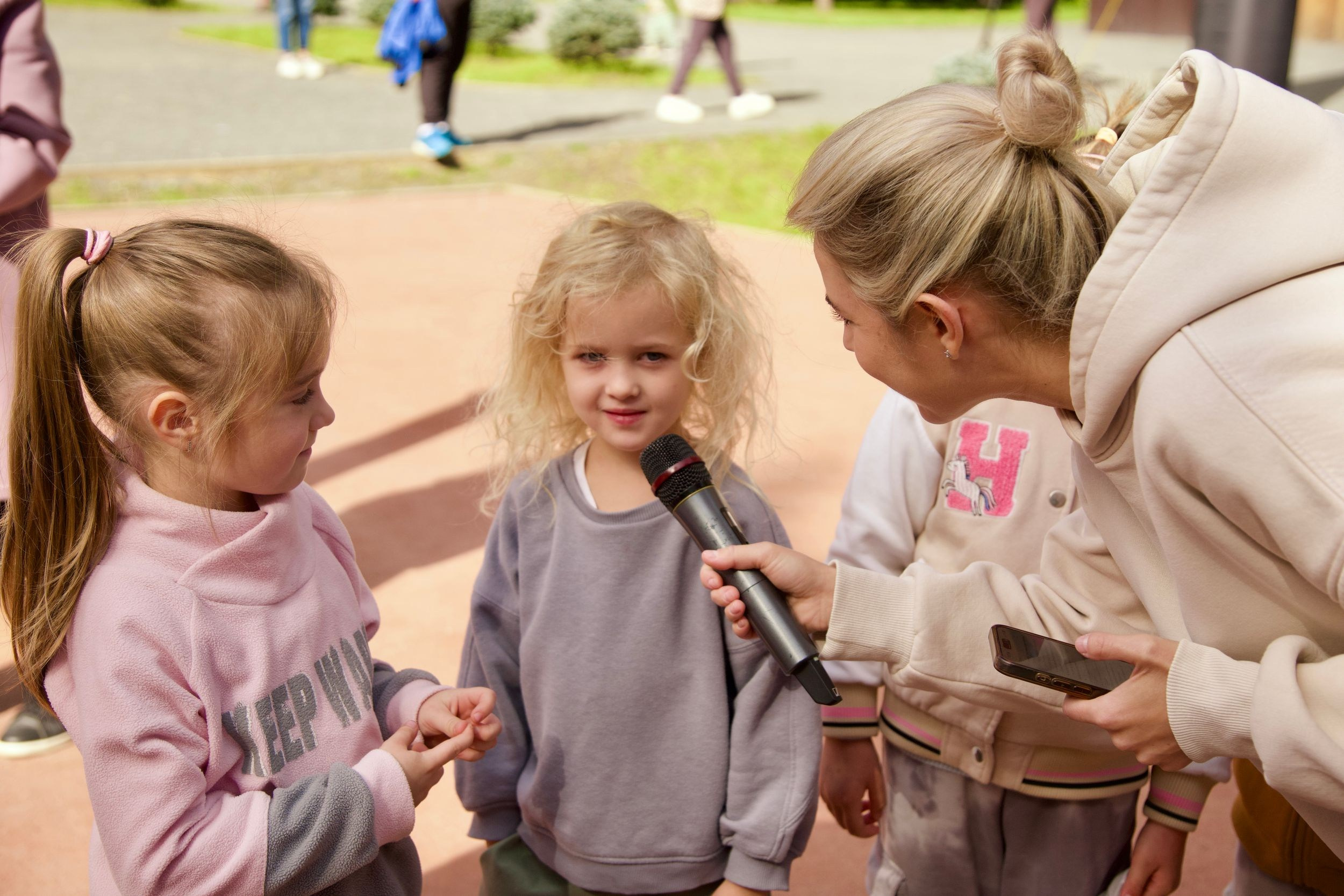 Забег в парке «Дубки». Кафе «БЕЛКА НАШЕПТАЛА». Ну оооочень концептуальное кафе