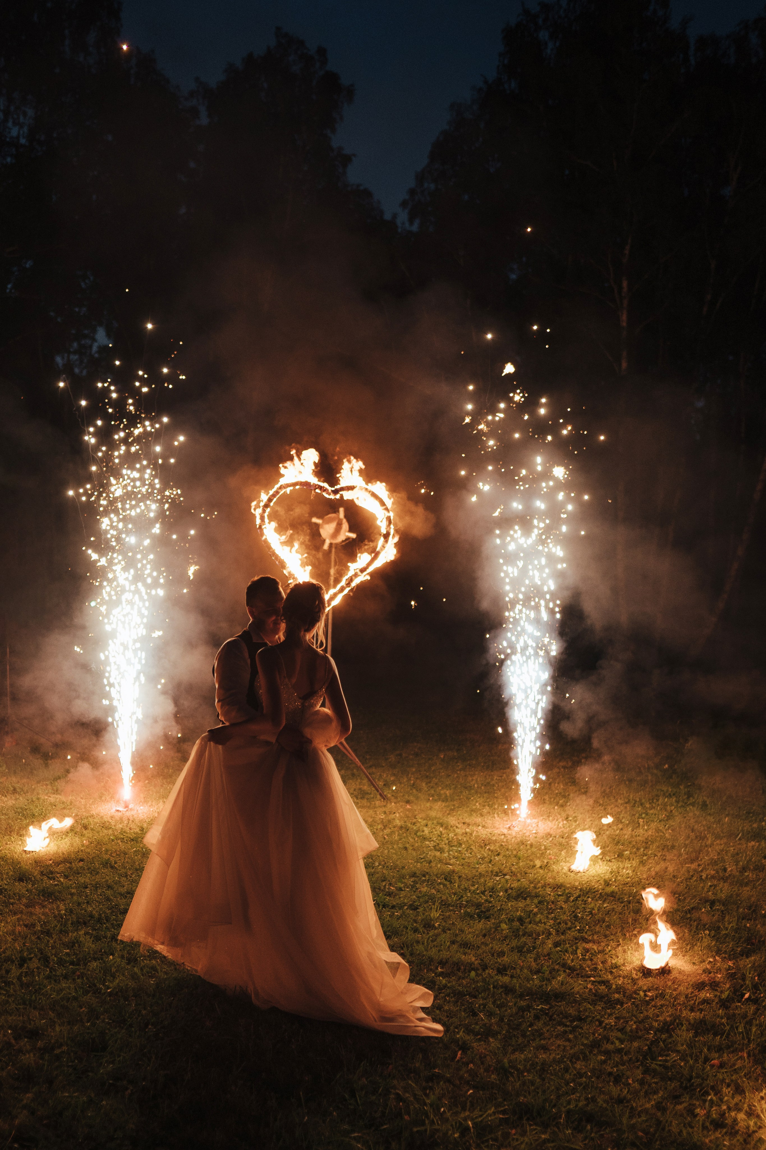 Фаер-шоу, завершение свадебного дня, Каменск-Уральский