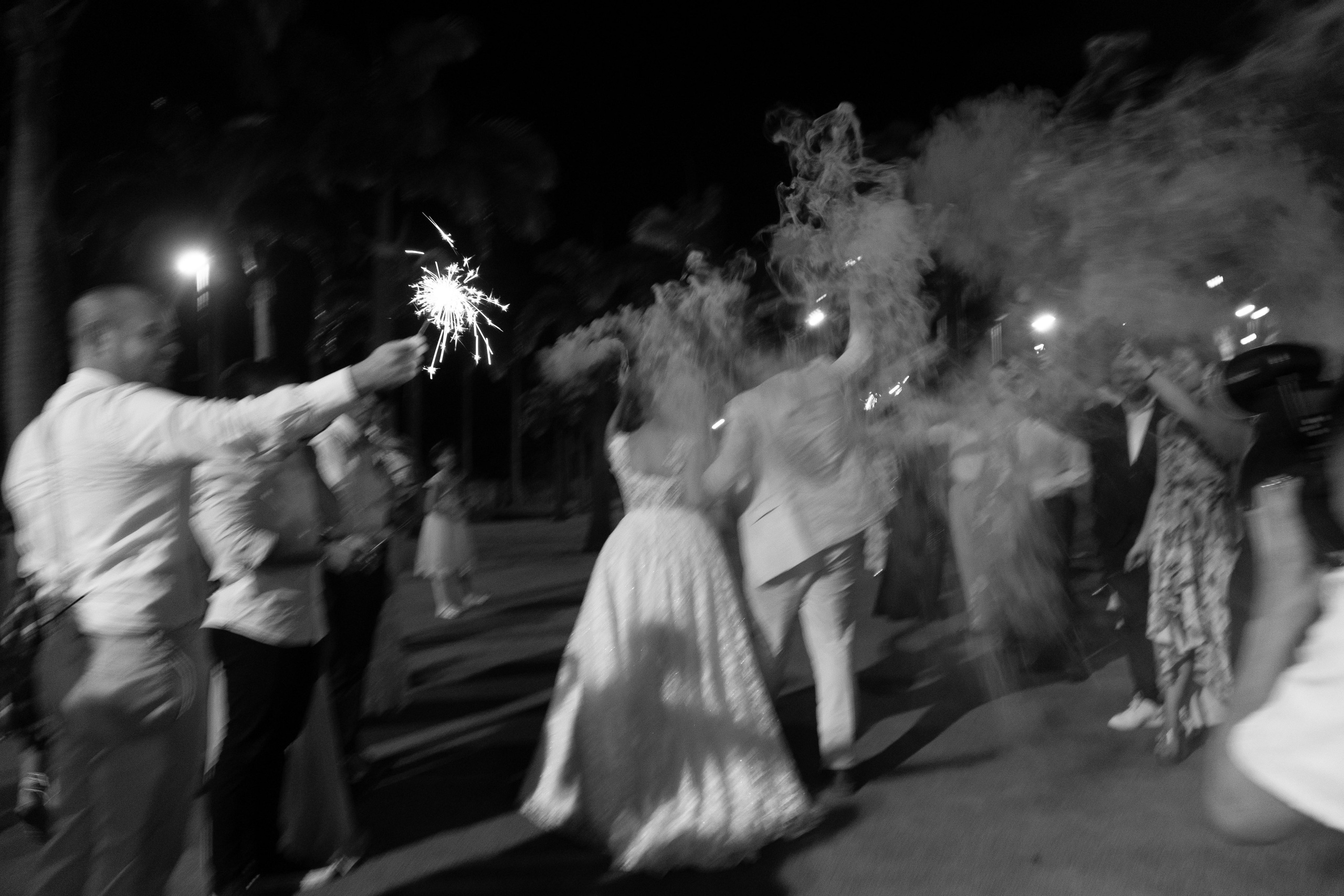 Carola & Gerson. Wedding Photographer in Barcelona and Medellin