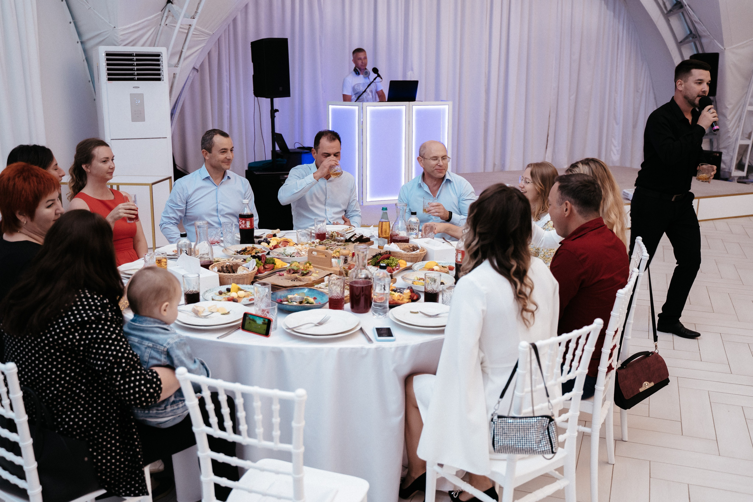 Ави Центр. Свадебный фотограф в Симферополе