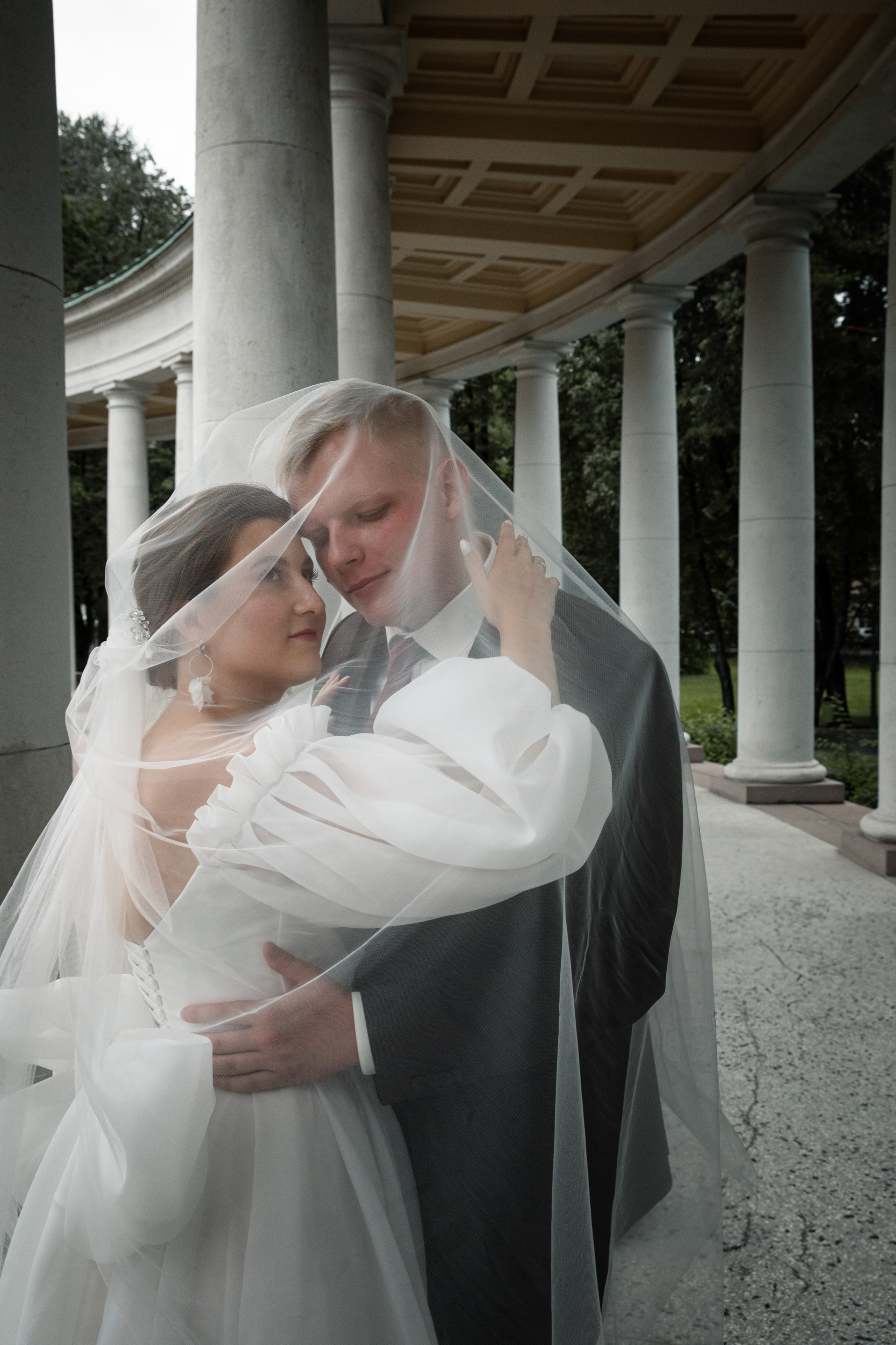 Стильная свадебная фотосессия Москва | Свадебный фотограф. Фотограф брендов и бизнеса в Москве Алексей Сентюрин