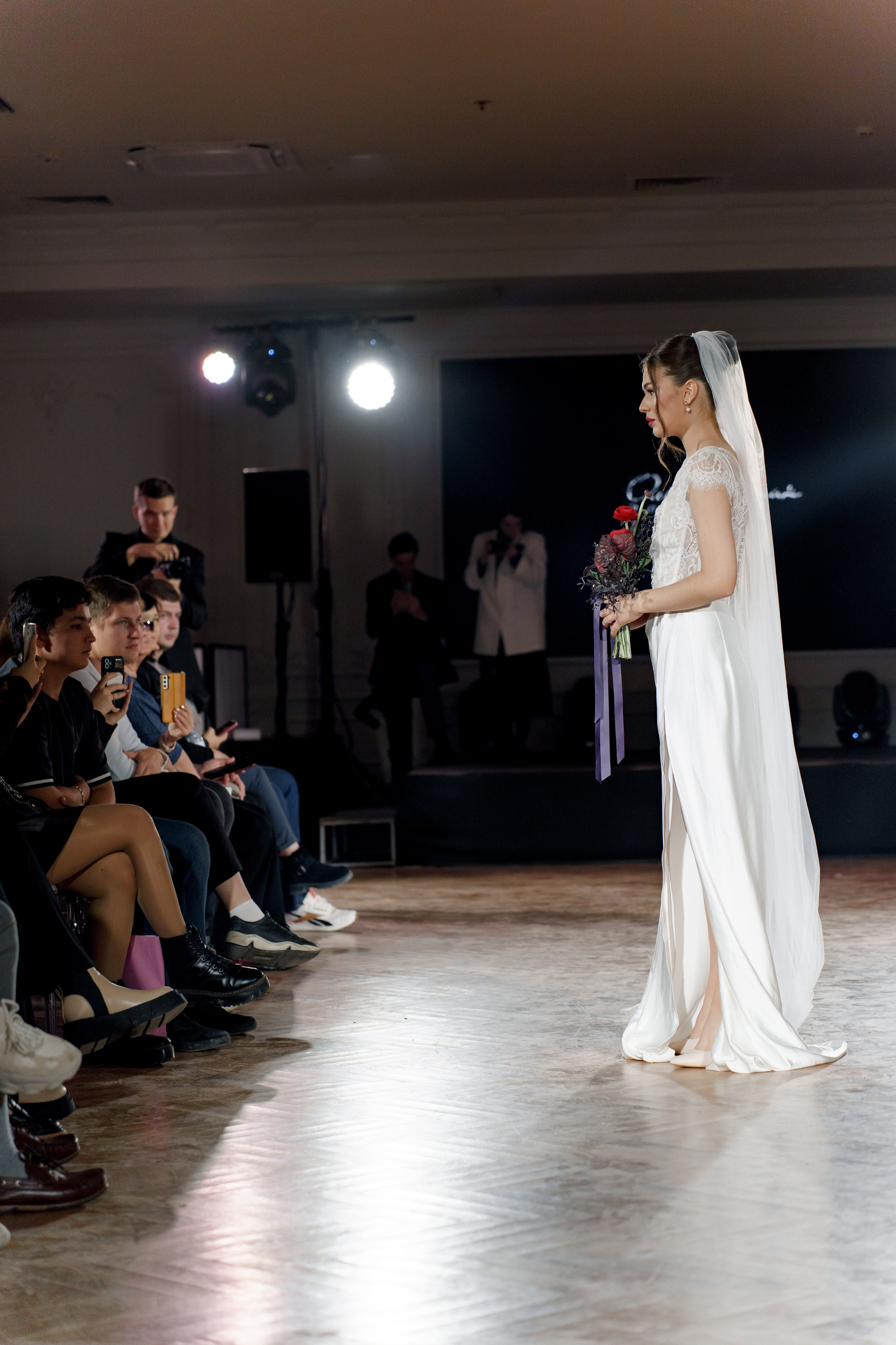 Выставка свадебных специалистов «Свадьба на 1000%». Свадебный фотограф в Санкт-Петербурге