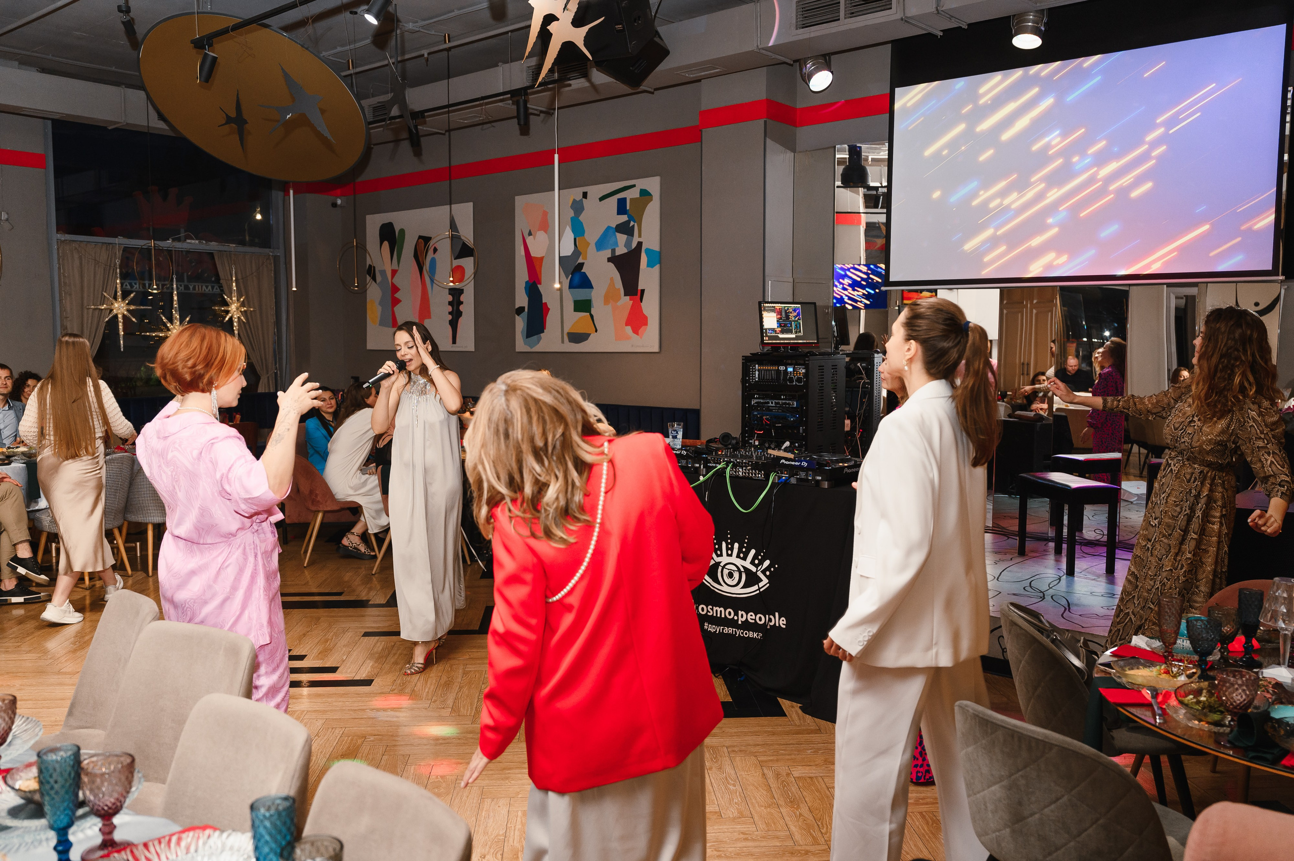 День рождения в формате выступления. Wedding and family photographer USA