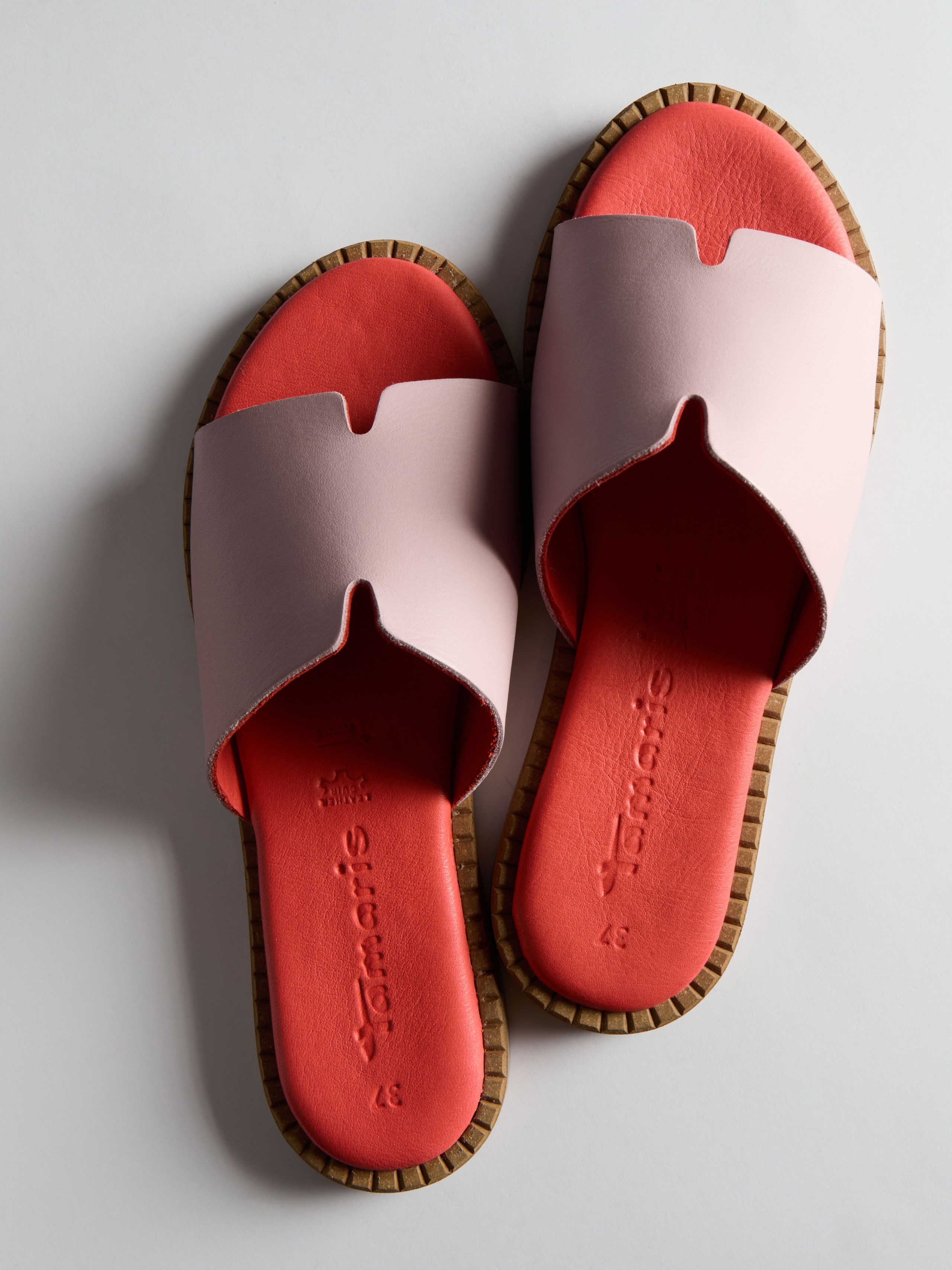 Предметный фотограф в Москве Евгений Шубин