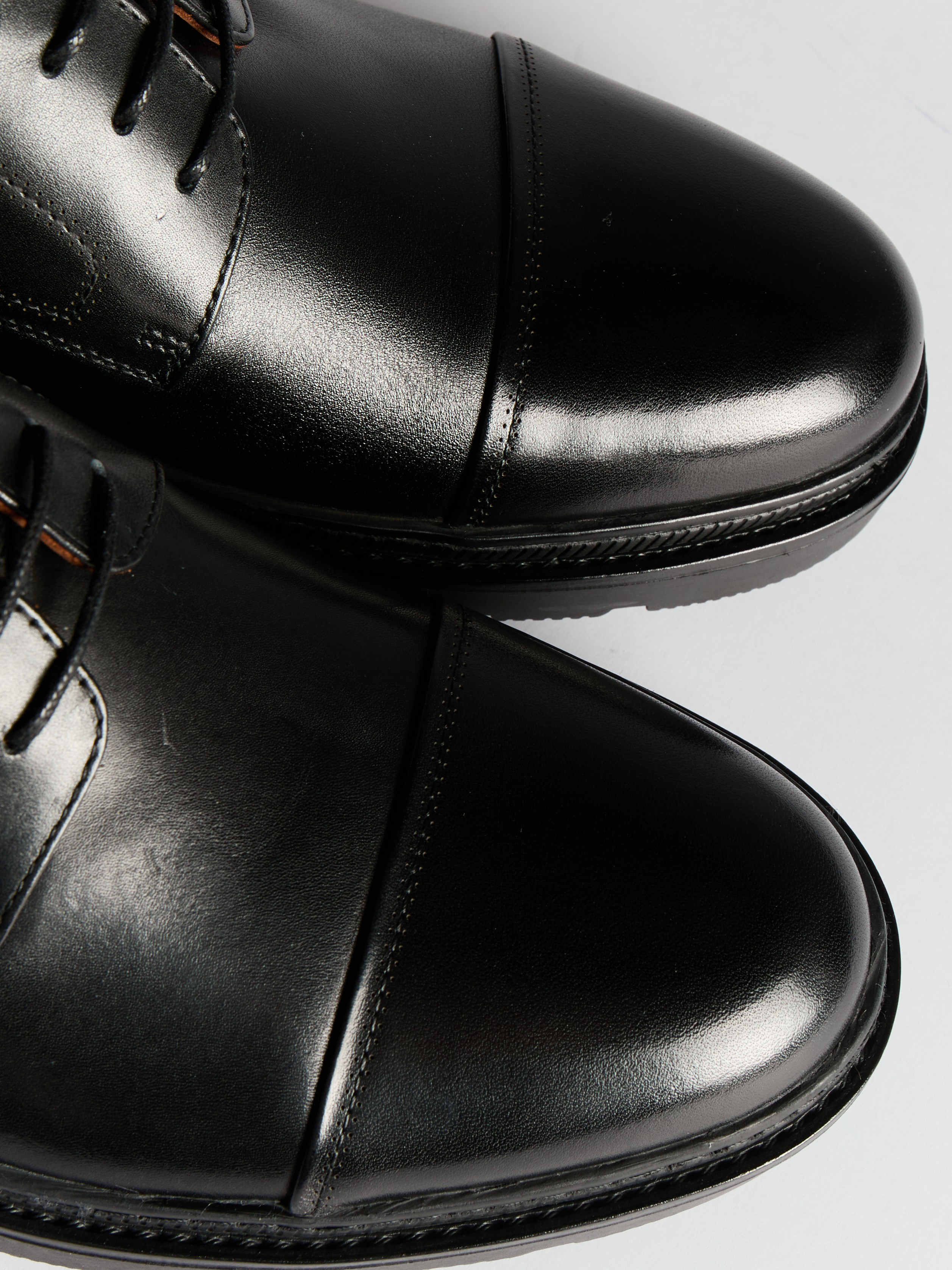 Предметный фотограф в Москве Евгений Шубин