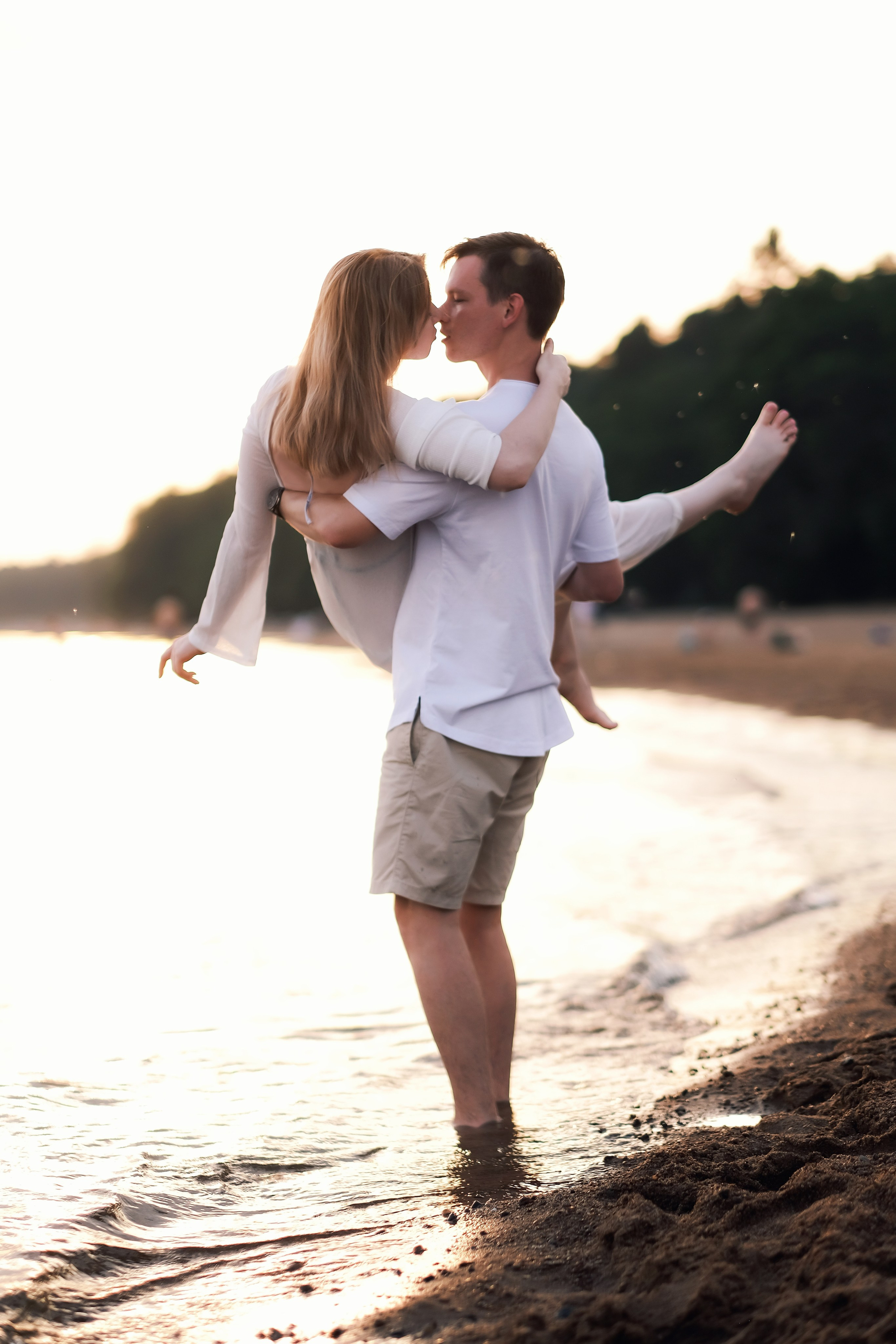 Фотосессия лавстори Питер. Портретный, репортажный фотограф Санкт-Петербург Елизавета Комарова