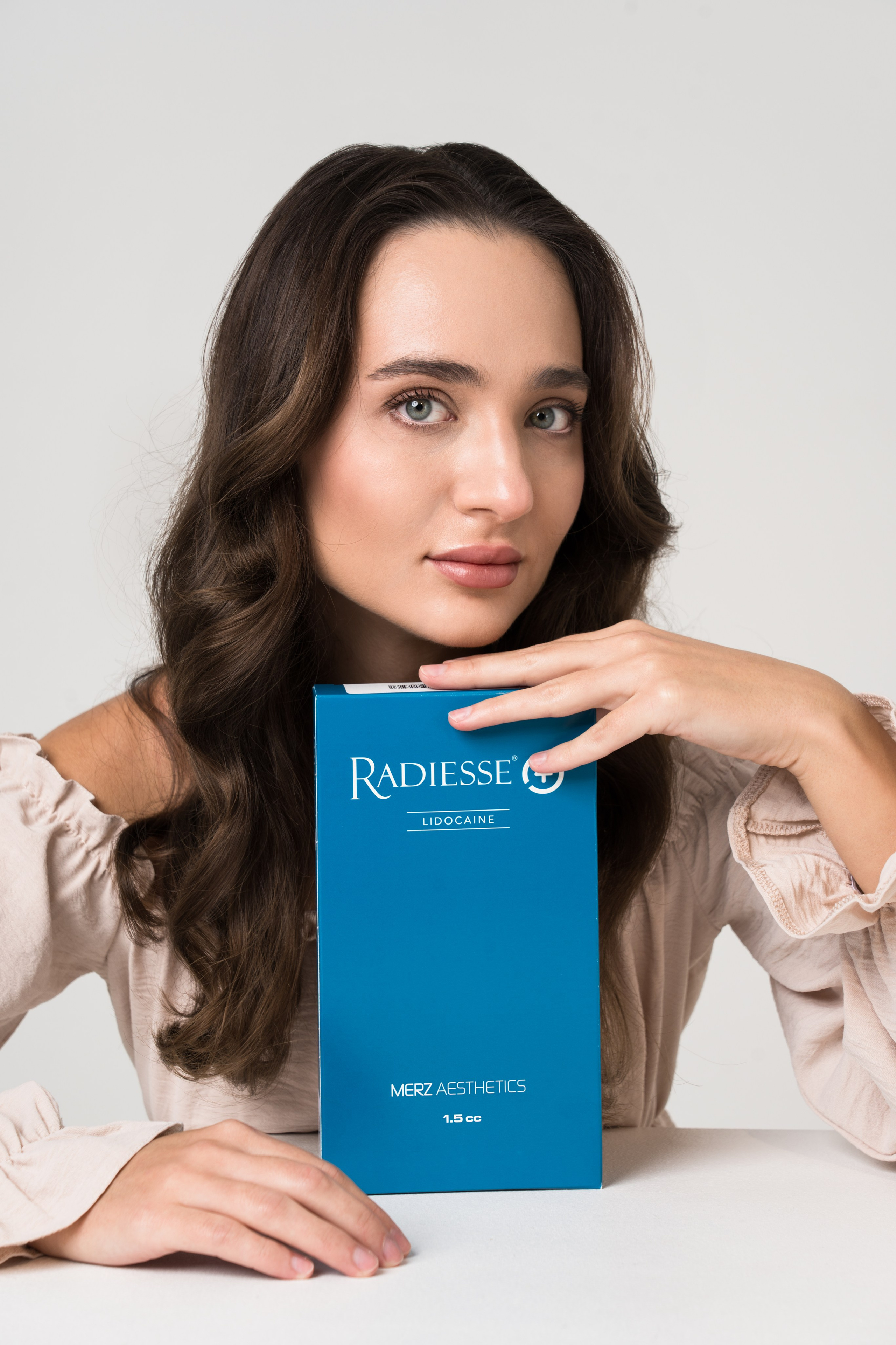 Бьюти съемки в Барнауле. Фотограф для бизнеса, маркетплейсов, контента и соцсетей в Барнауле Савинкова Виктория