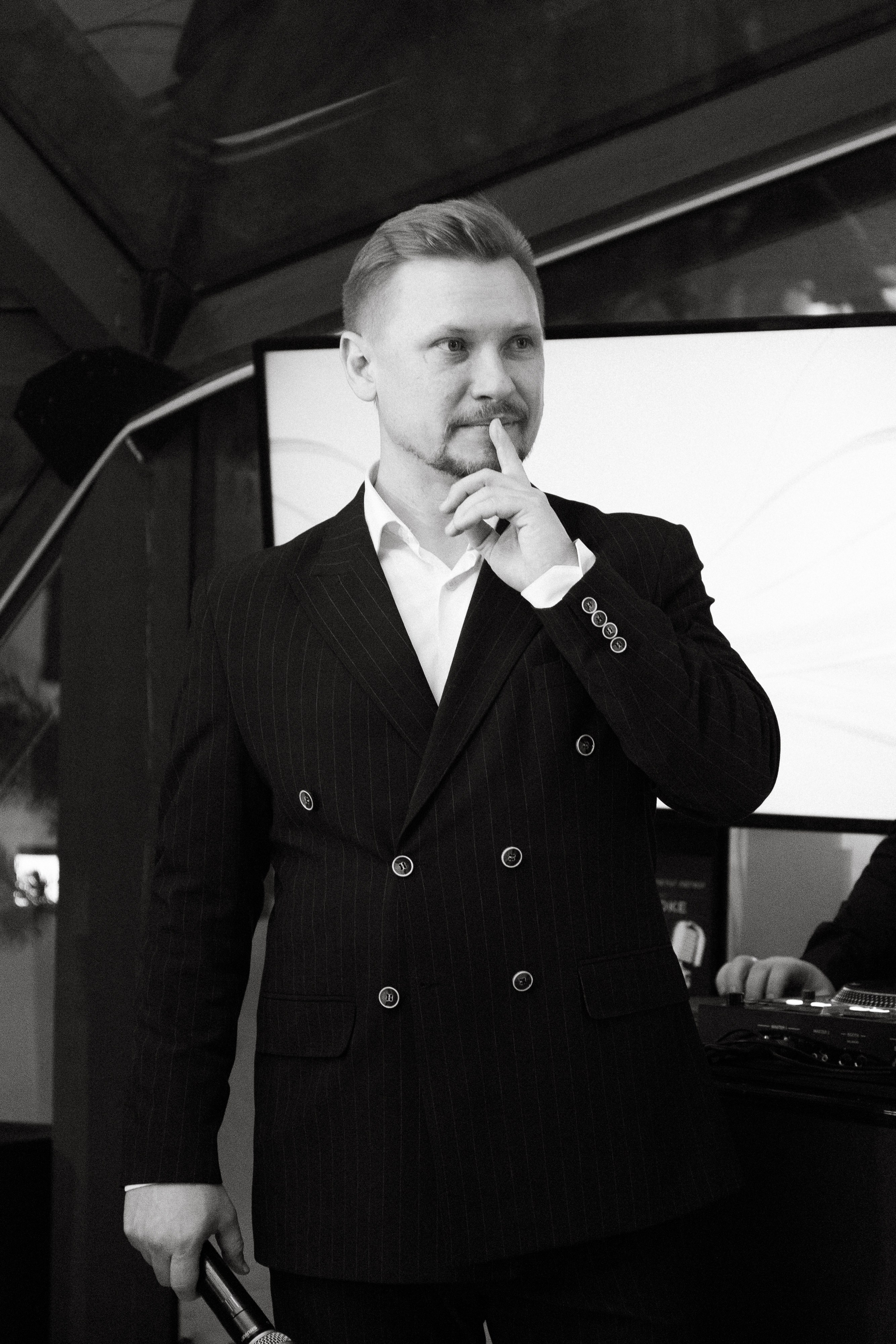 E | A. Свадебный и портретный фотограф в Новосибирске Любовь Исакова