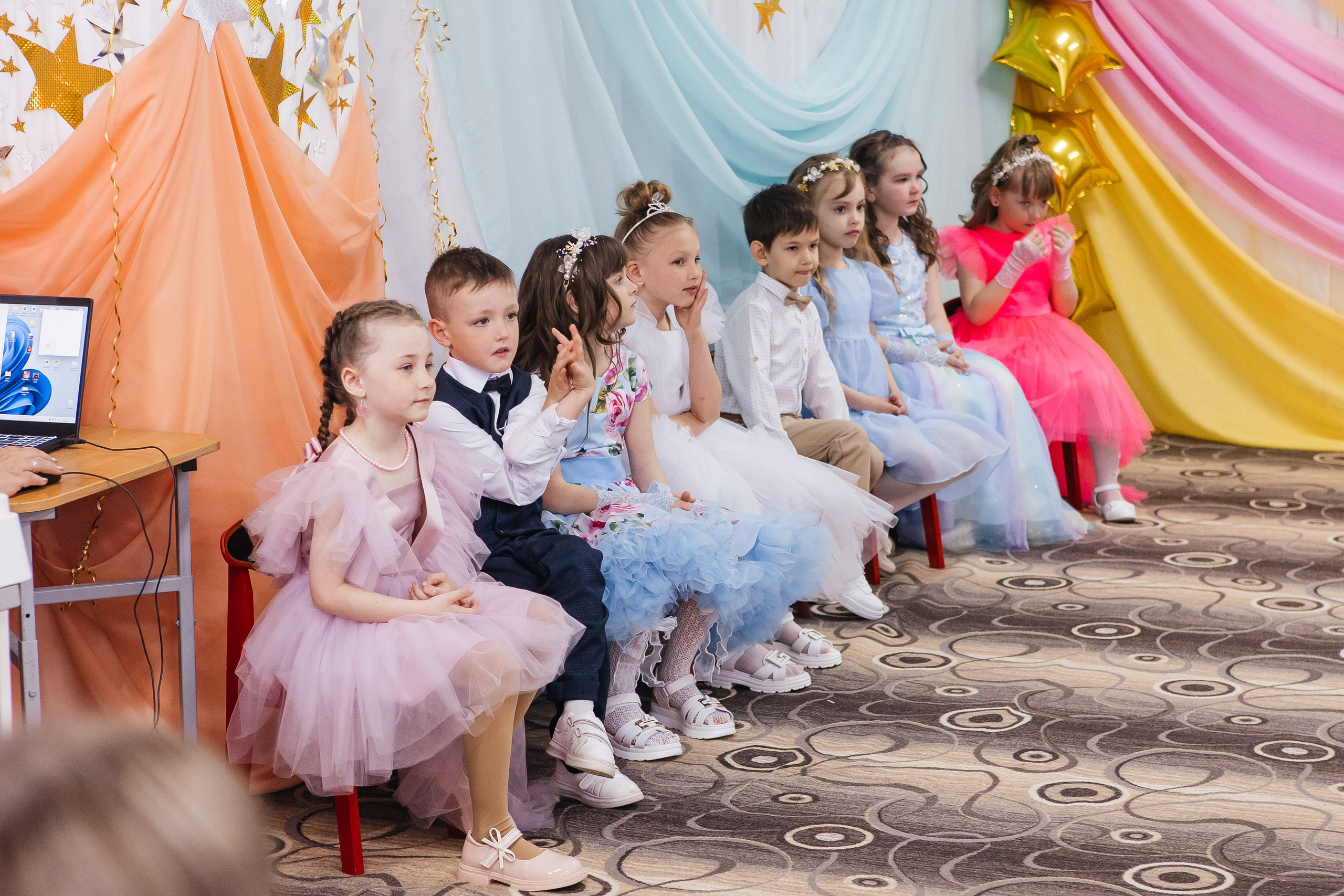 Д/с Сказка Выпускной. Свадебный, семейный фотограф. Выпускные альбомы в Коченёво / Новосибирск. Наталья Байкуш