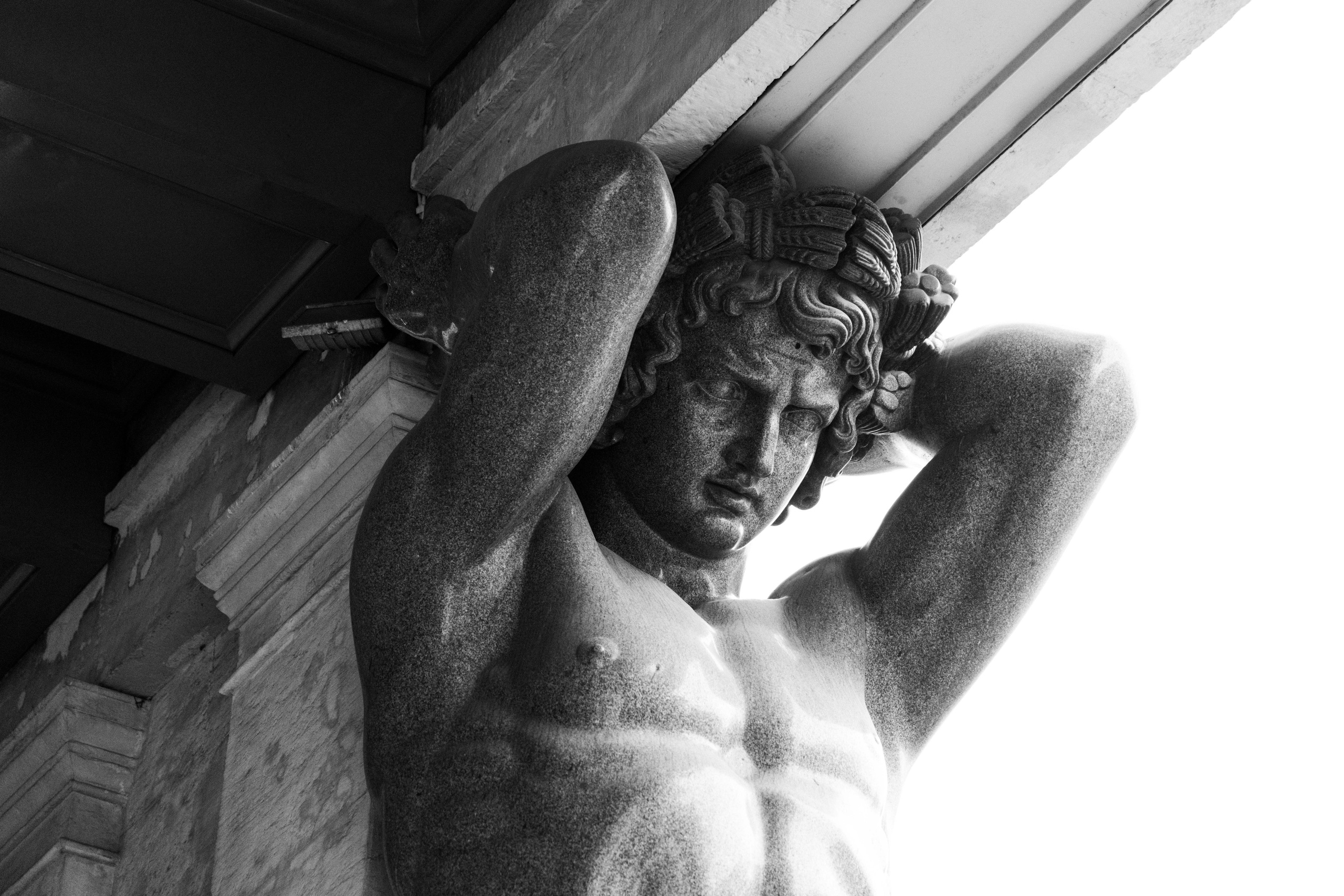 Атланты. Фотограф Балаев Михаил