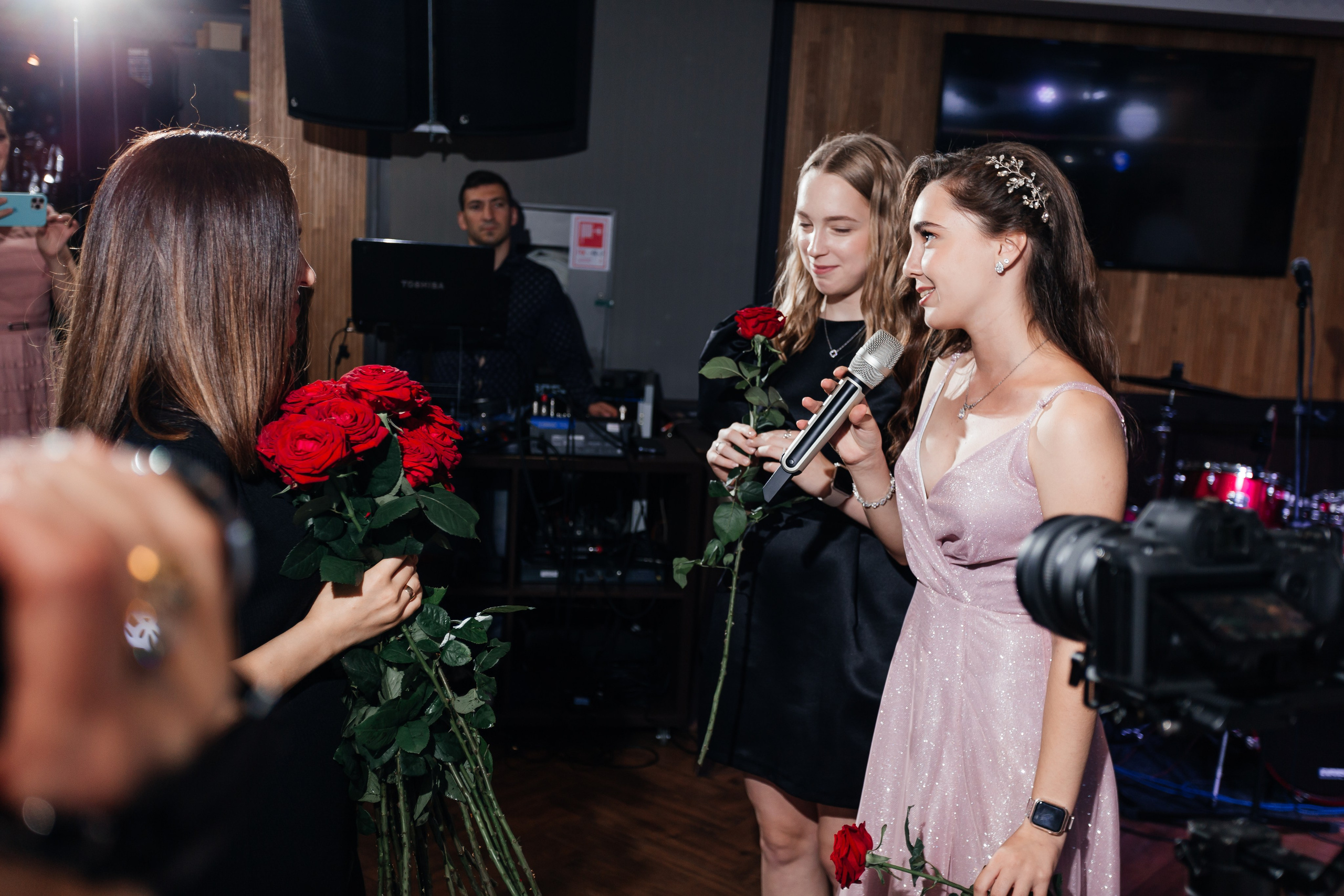 Выпускной 11 «А». Школа № 42. Свадебный фотограф в Краснодаре Николай Крауз