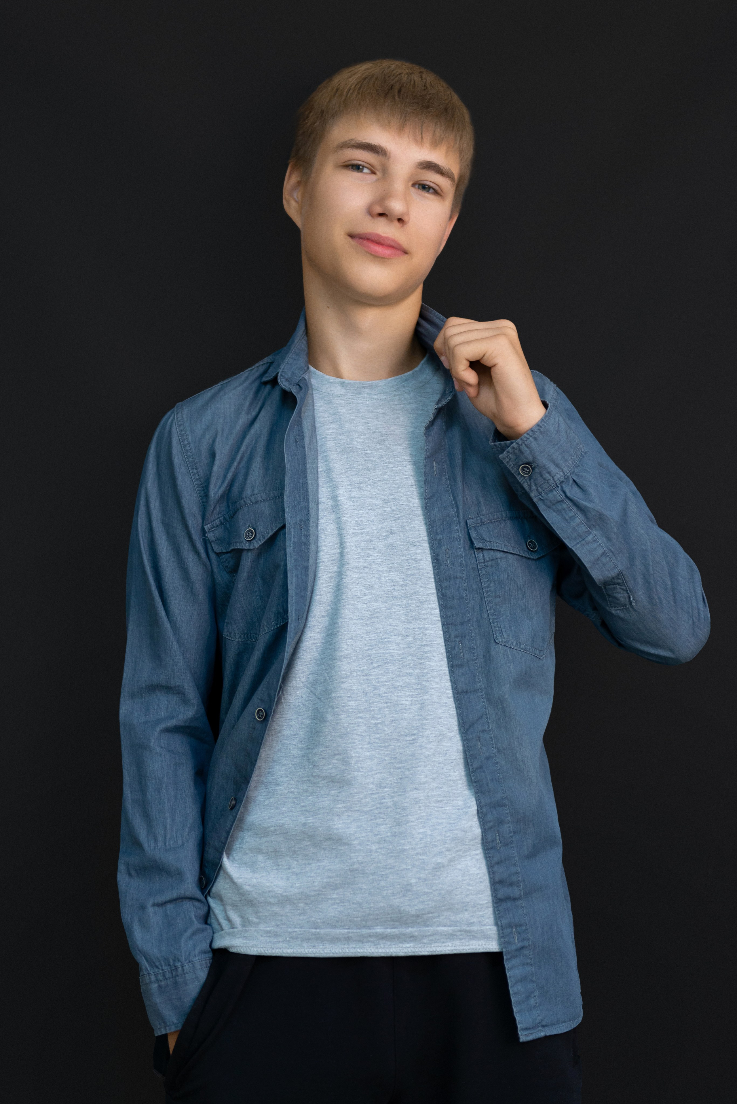 Выпускные альбомы 9-11 класс. Фотограф в Новомичуринске Наталья Малиновская