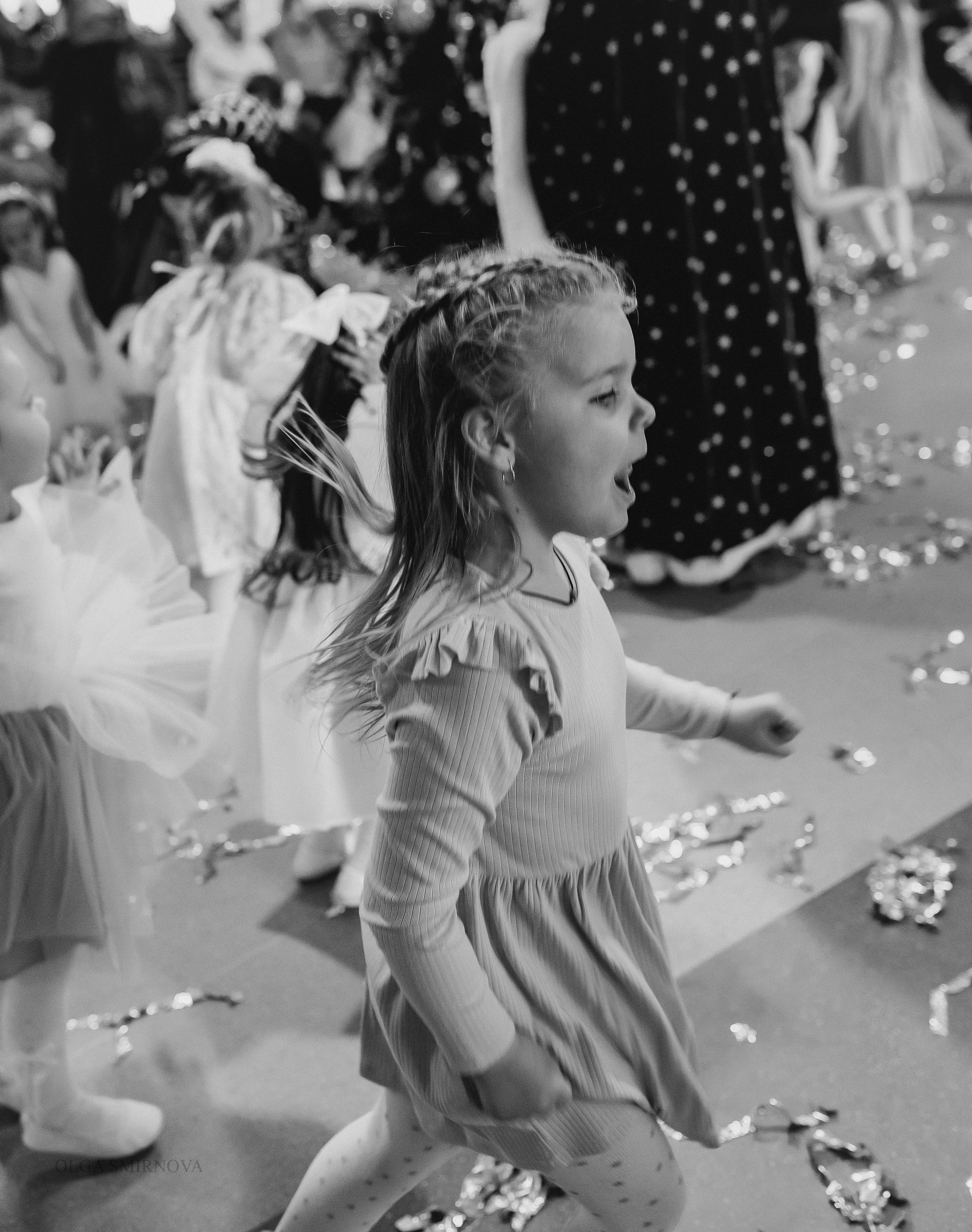 Утренник в ДОФ 04.01.25. Ольга Смирнова юрист, фотограф