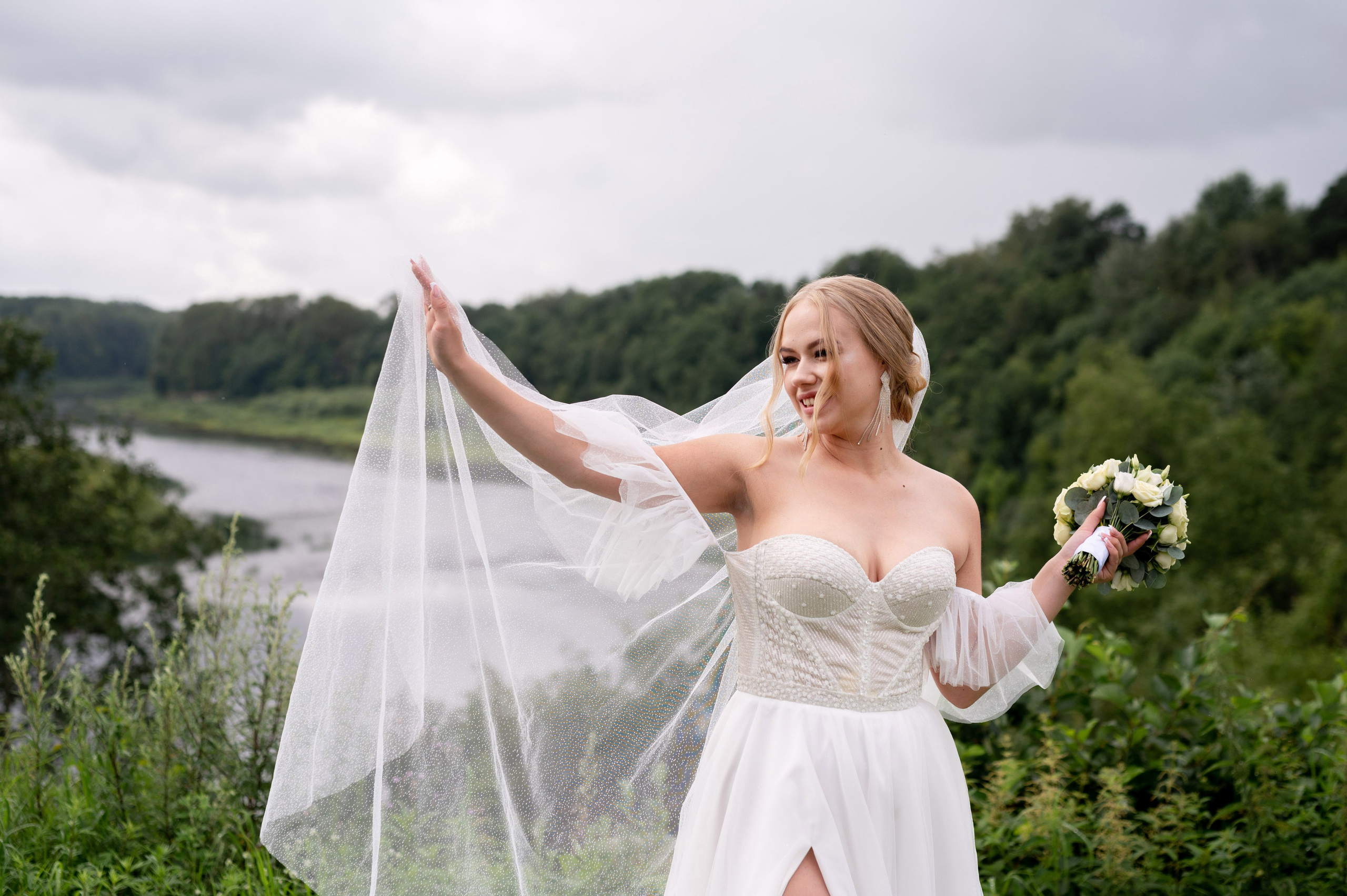 Ксения и Владислав (фотосессия в ЗАГСе и парке города Кингисеппа). Портретный, семейный и свадебный фотограф в Санкт-Петербурге и в Пушкине Ширяев Денис