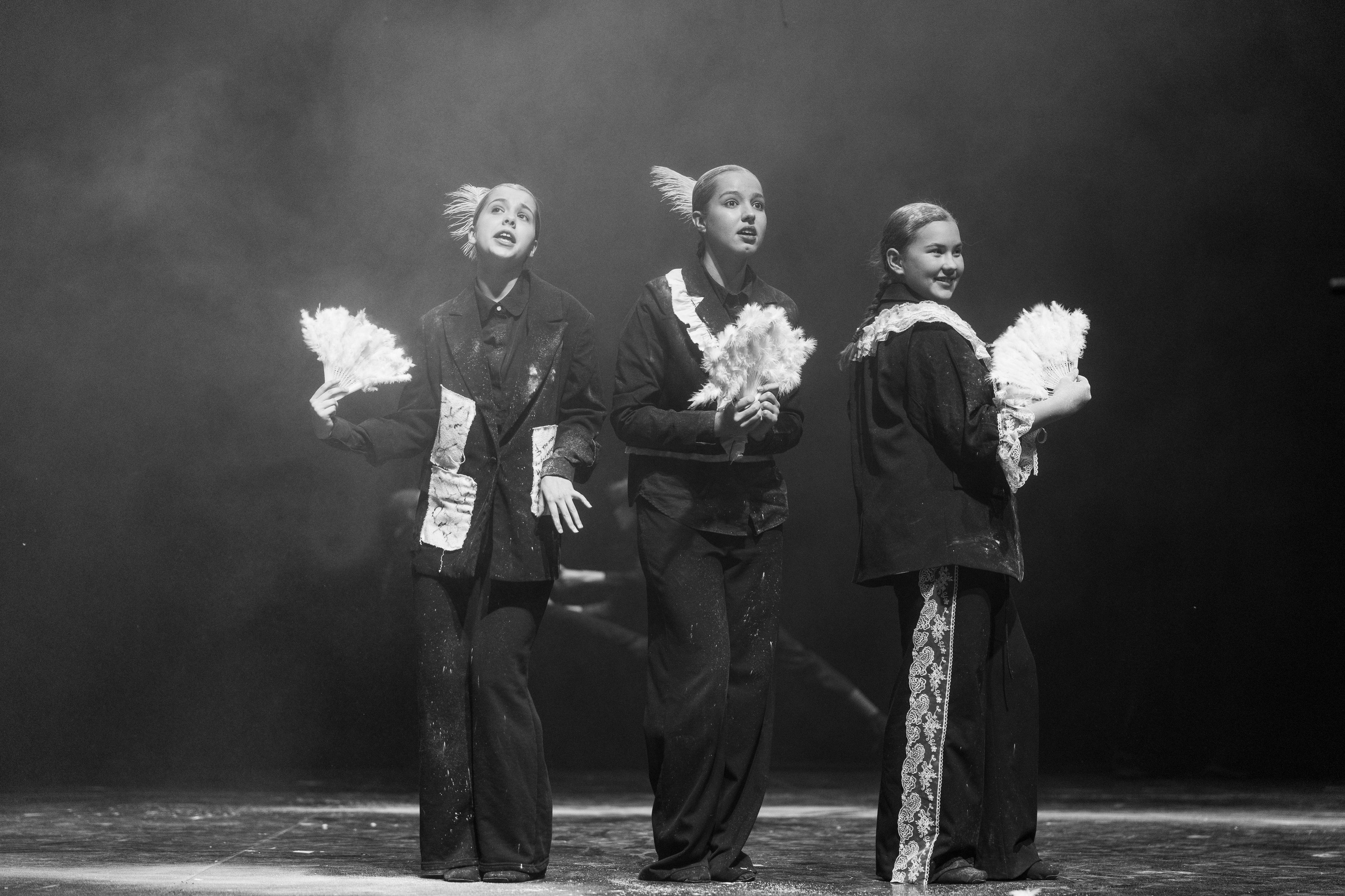 Гоголь. Зарисовки. Фотограф Сергей Ловкий