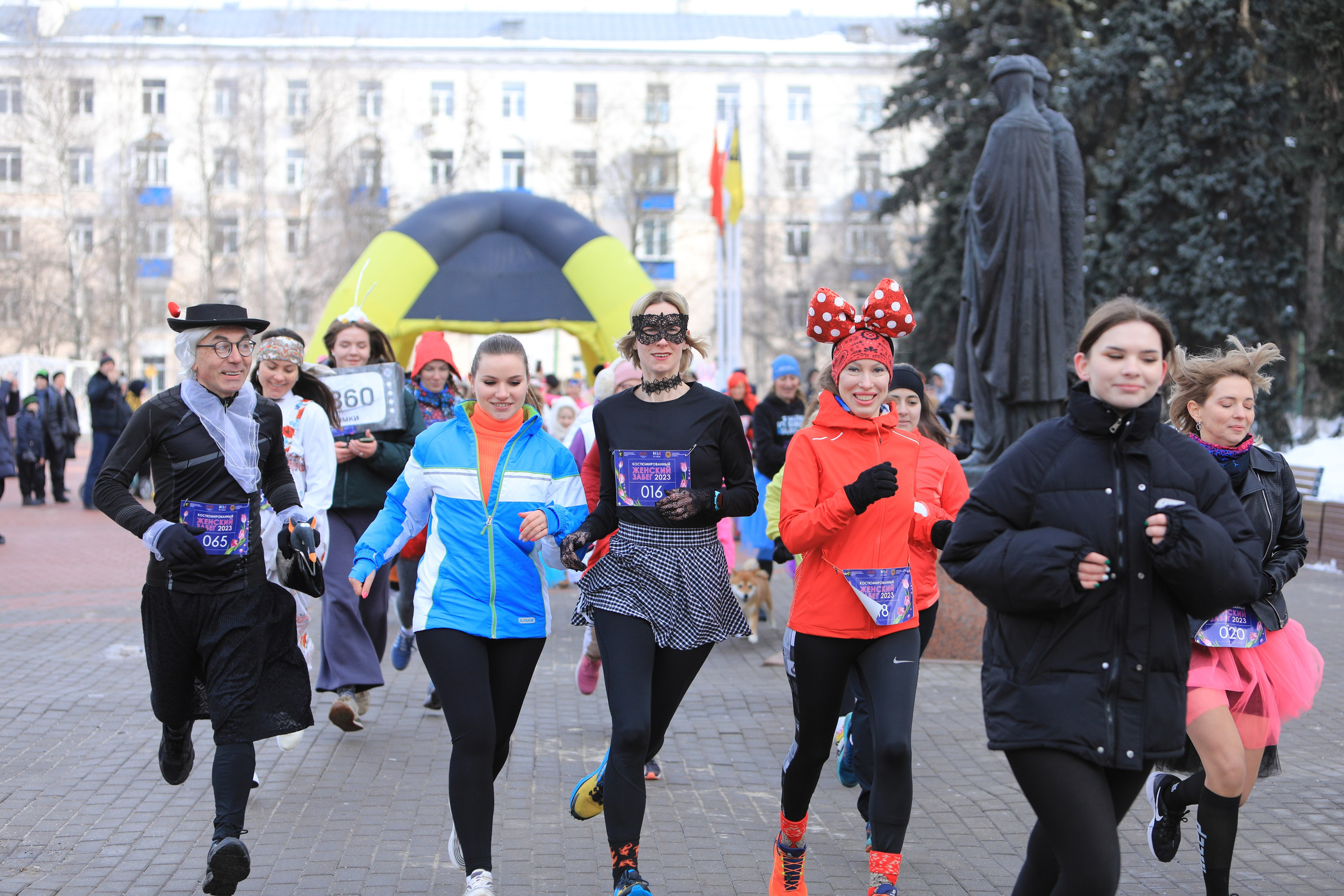 Эстафета Игрушки, 8 марта 2023 г. Фотограф Сергей Ловкий
