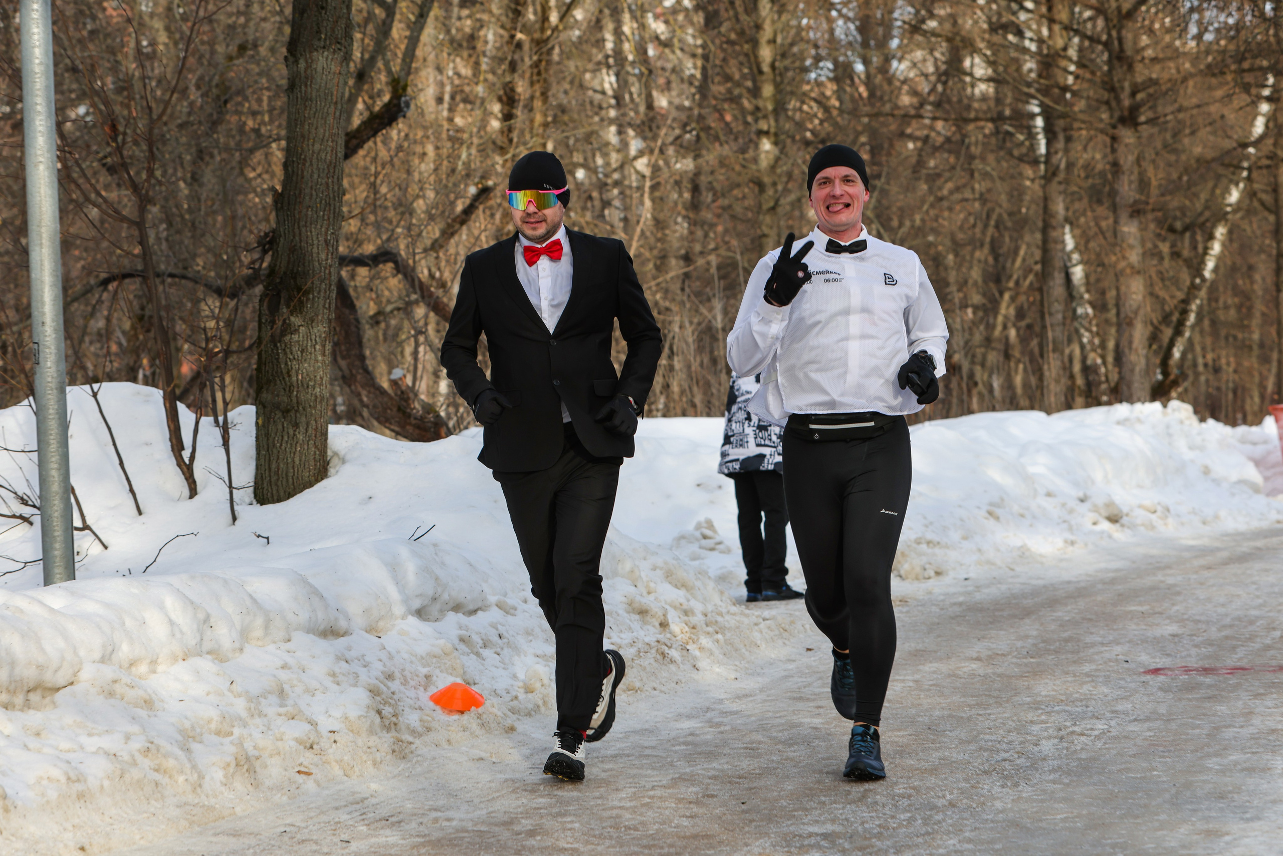 Тушиноги умеют поздравлять — 07.03.26. Фотограф Сергей Ловкий