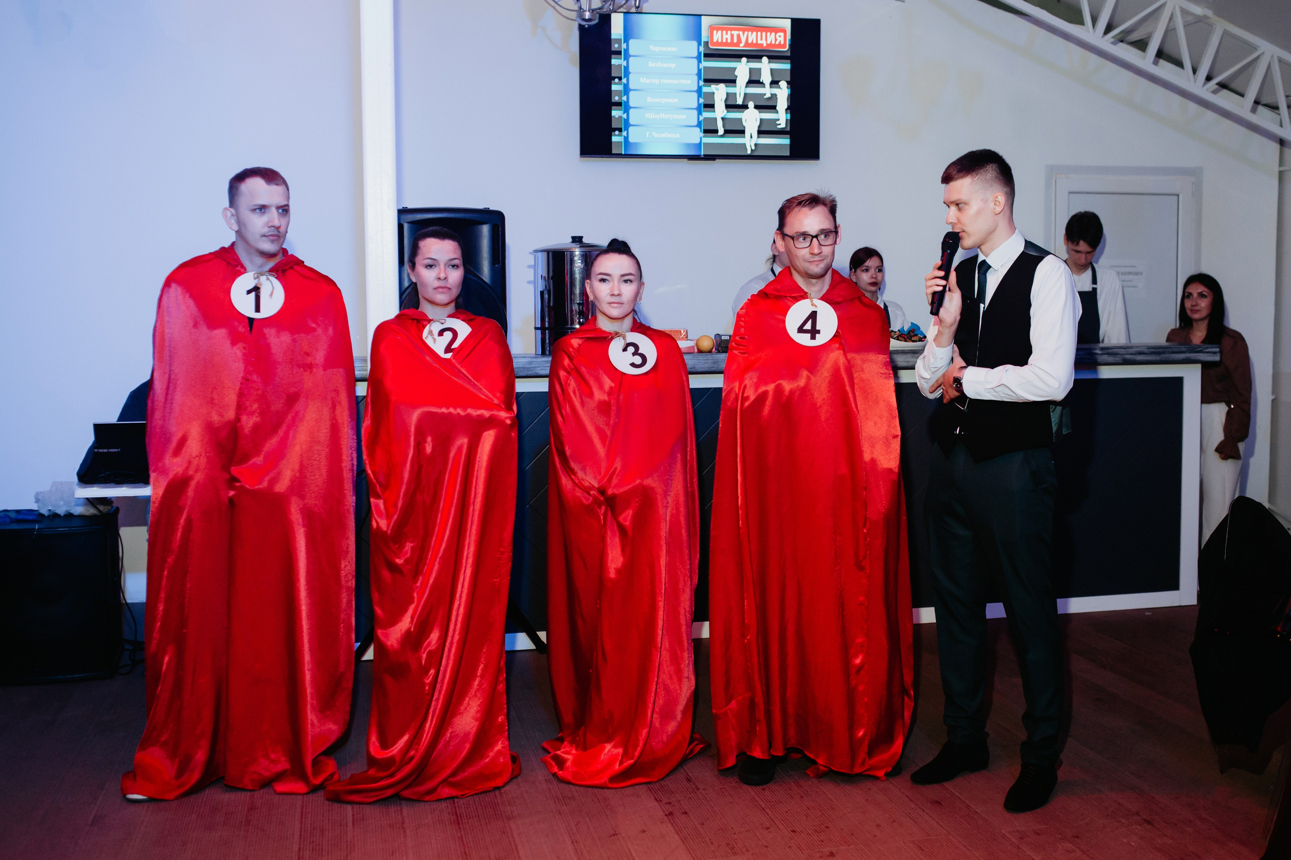 Выпускной 2025 (41 школа) 11 класс. Фотограф в Челябинске Ополихина Анна