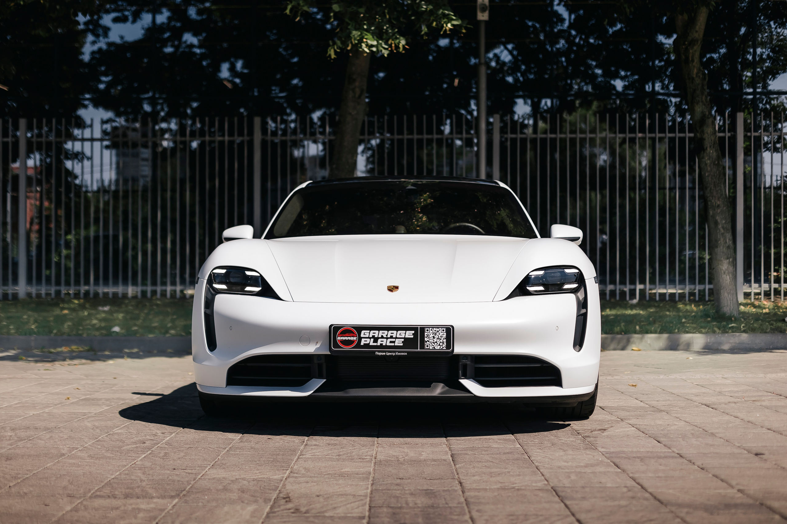 Porsche Taycan Turbo. Автомобильный фотограф, видеограф в Краснодаре Левшакова Анжелика