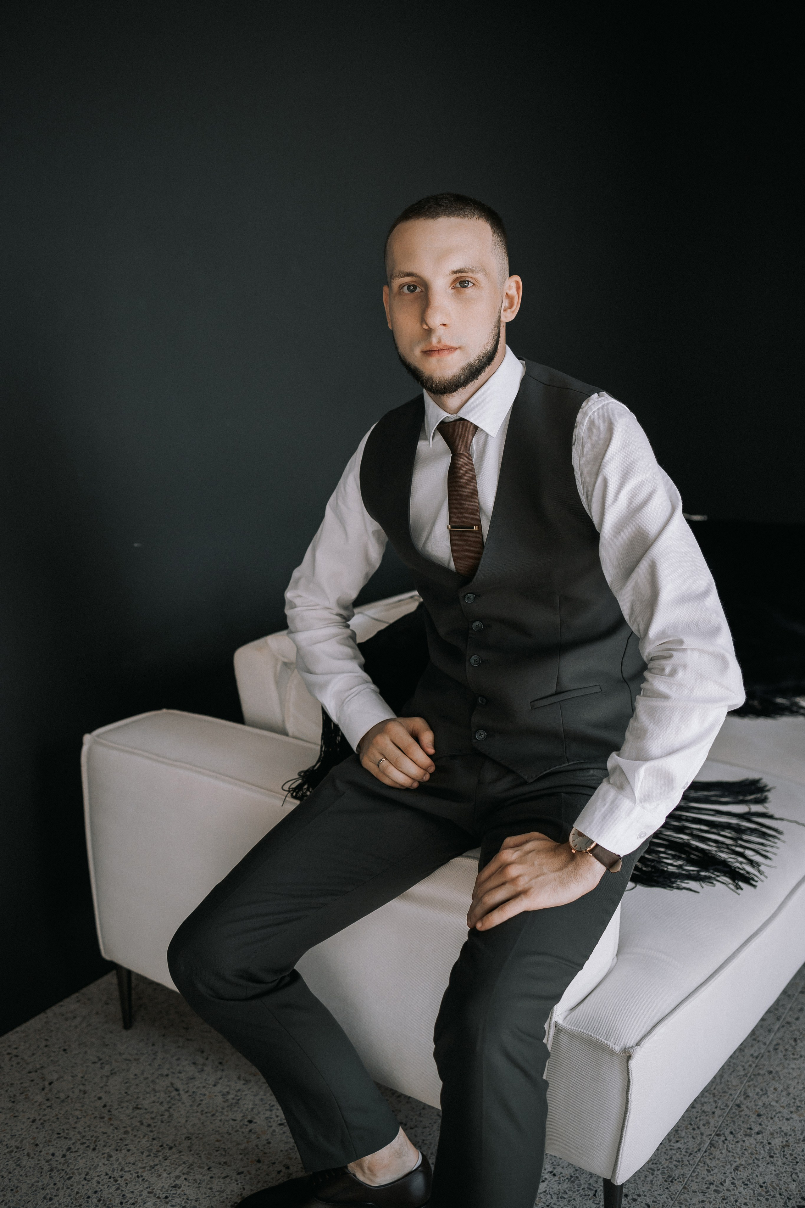 Свадебная прогулка. Эвелина и Дмитрий. Свадебная фотография. Арина Рубах