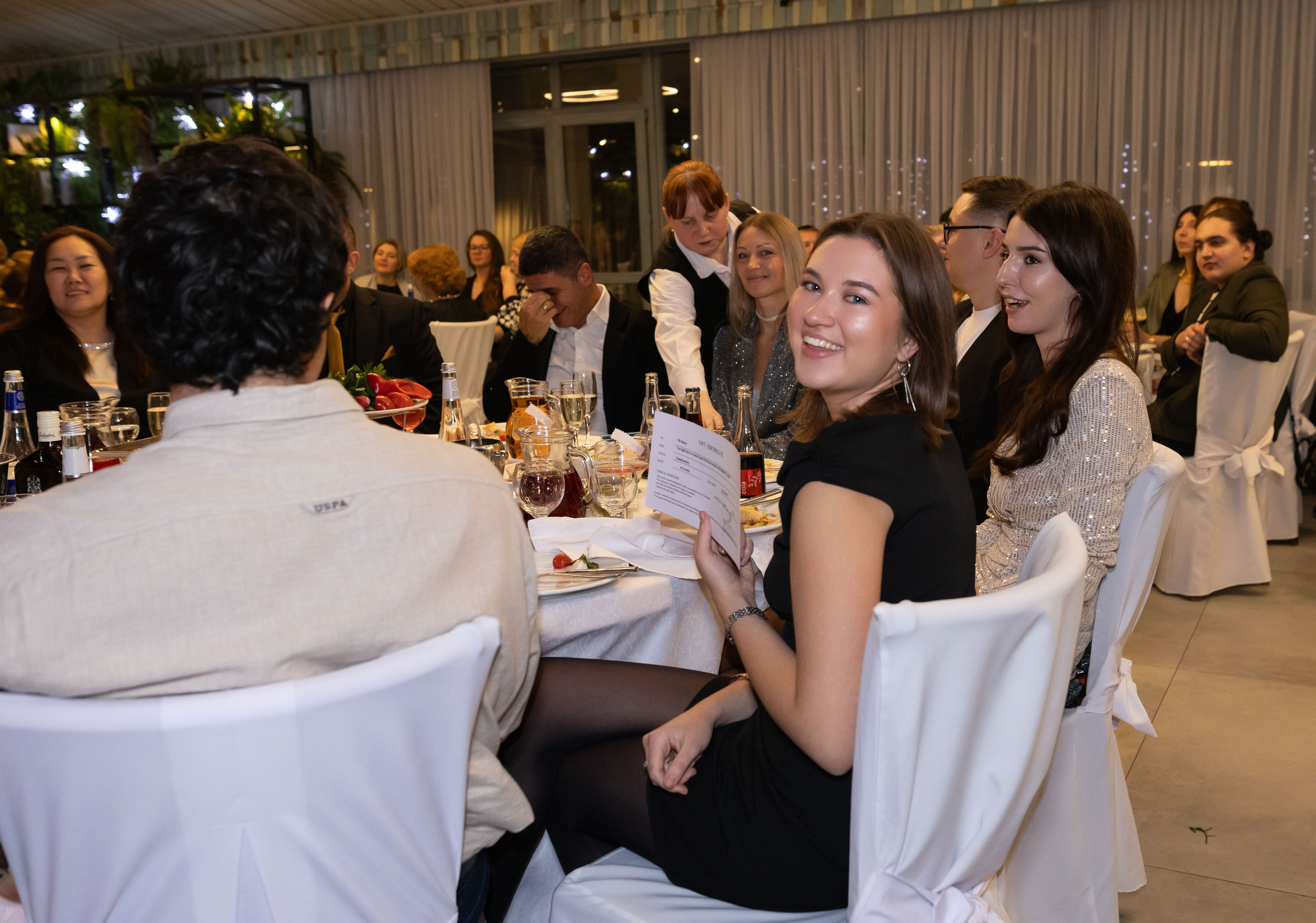 Корпоратив ресторан Времена года Москва. Семейный и детский фотограф Анна Петракова