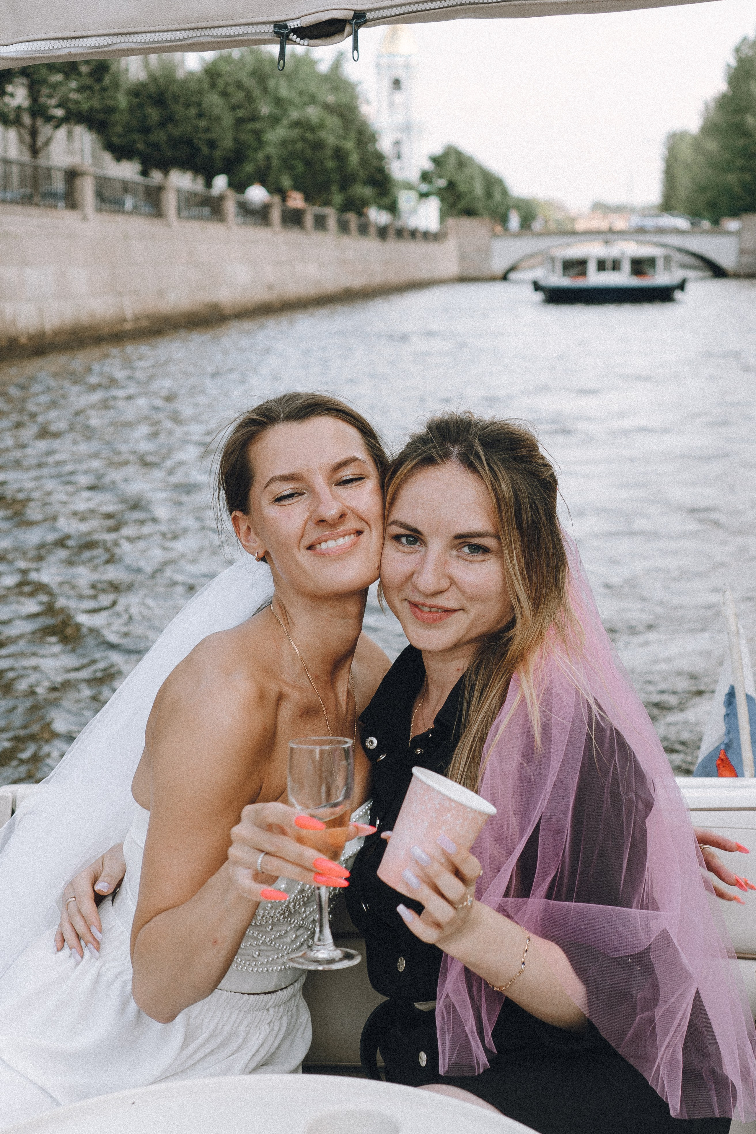 ДЕВИЧНИК НА КАТЕРЕ. Профессиональный фотограф, Санкт-Петербург — Виктория Богомолова