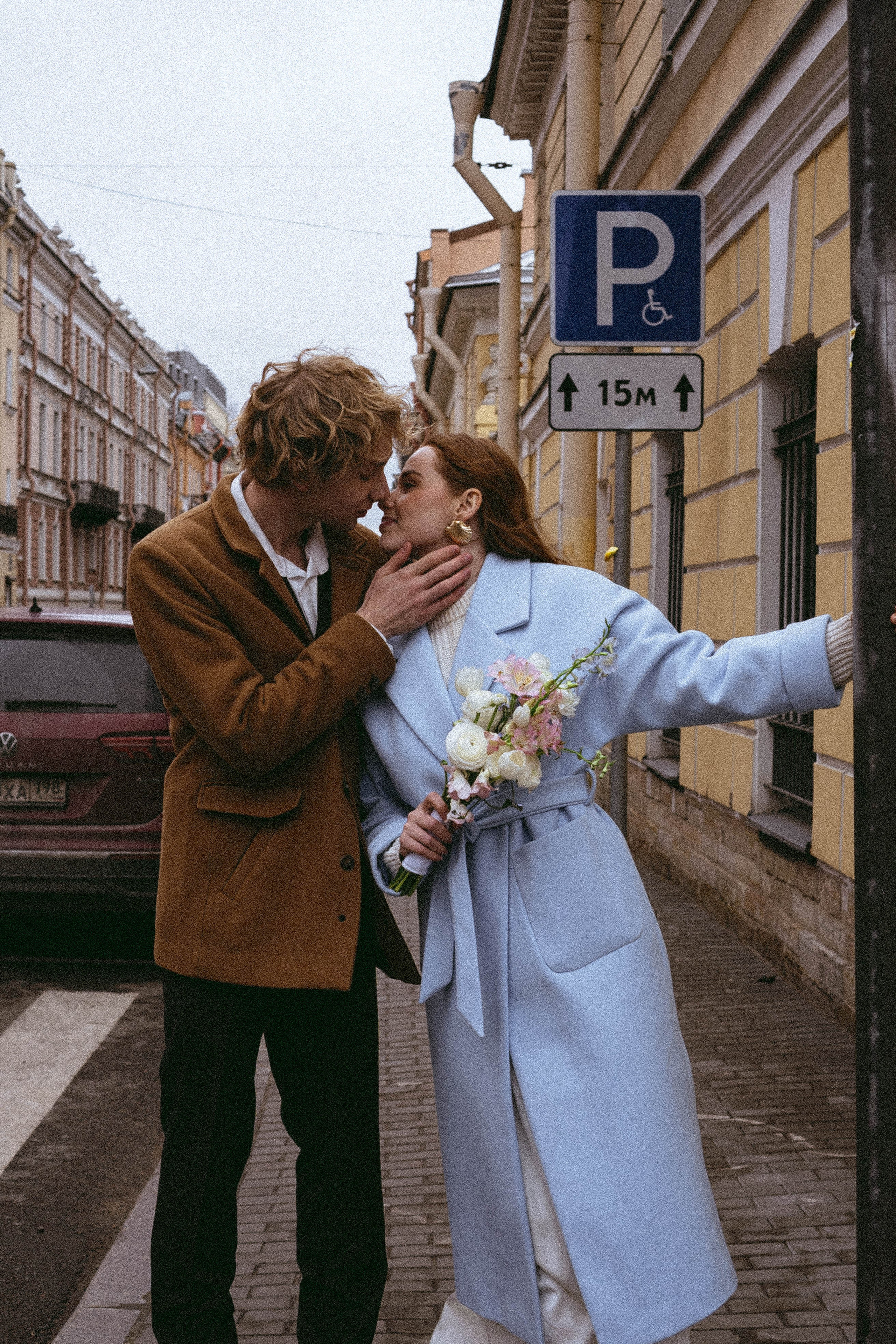 СВАДЕБНАЯ ПРОГУЛКА ПО ПЕТРОГРАДКЕ ВЕСНОЙ (ФОТОСЕССИИЯ ПАРЫ СВАДЕБНАЯ). Профессиональный фотограф, Санкт-Петербург — Виктория Богомолова