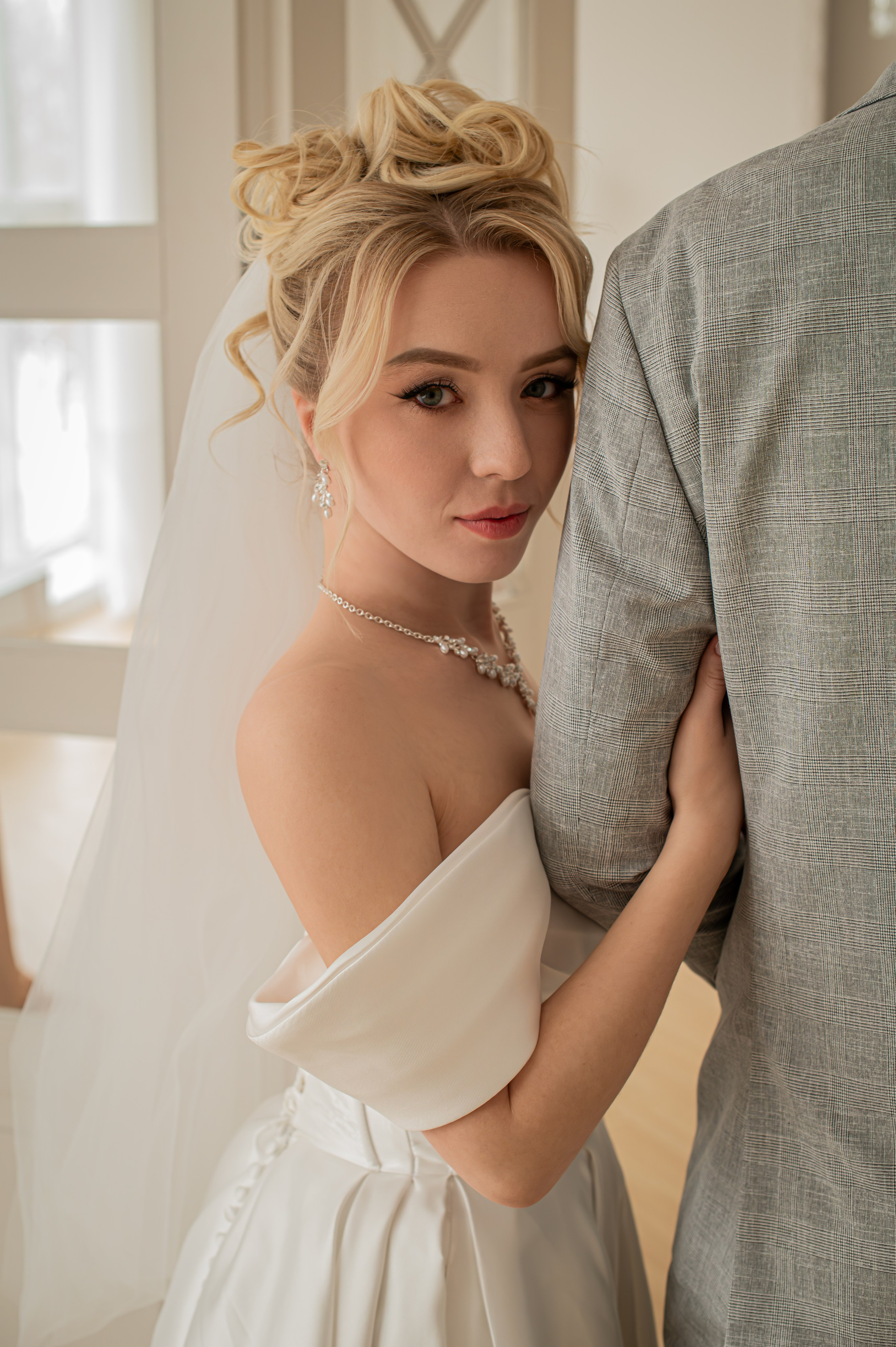 Съемка в студии, гостинице. Семейный и свадебный фотограф в Донецке Донская Анастасия