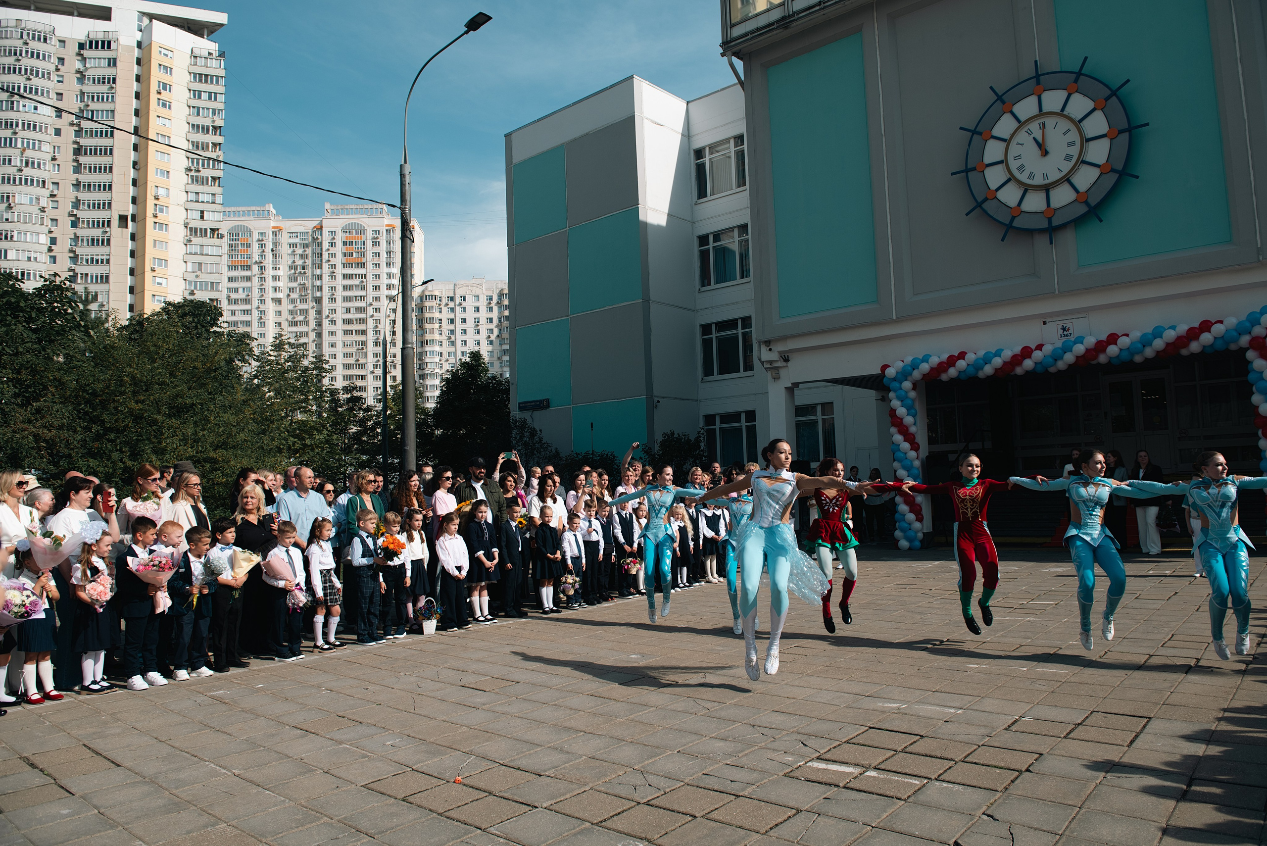 1 сентября 2026. Фотограф, визажист. Москва