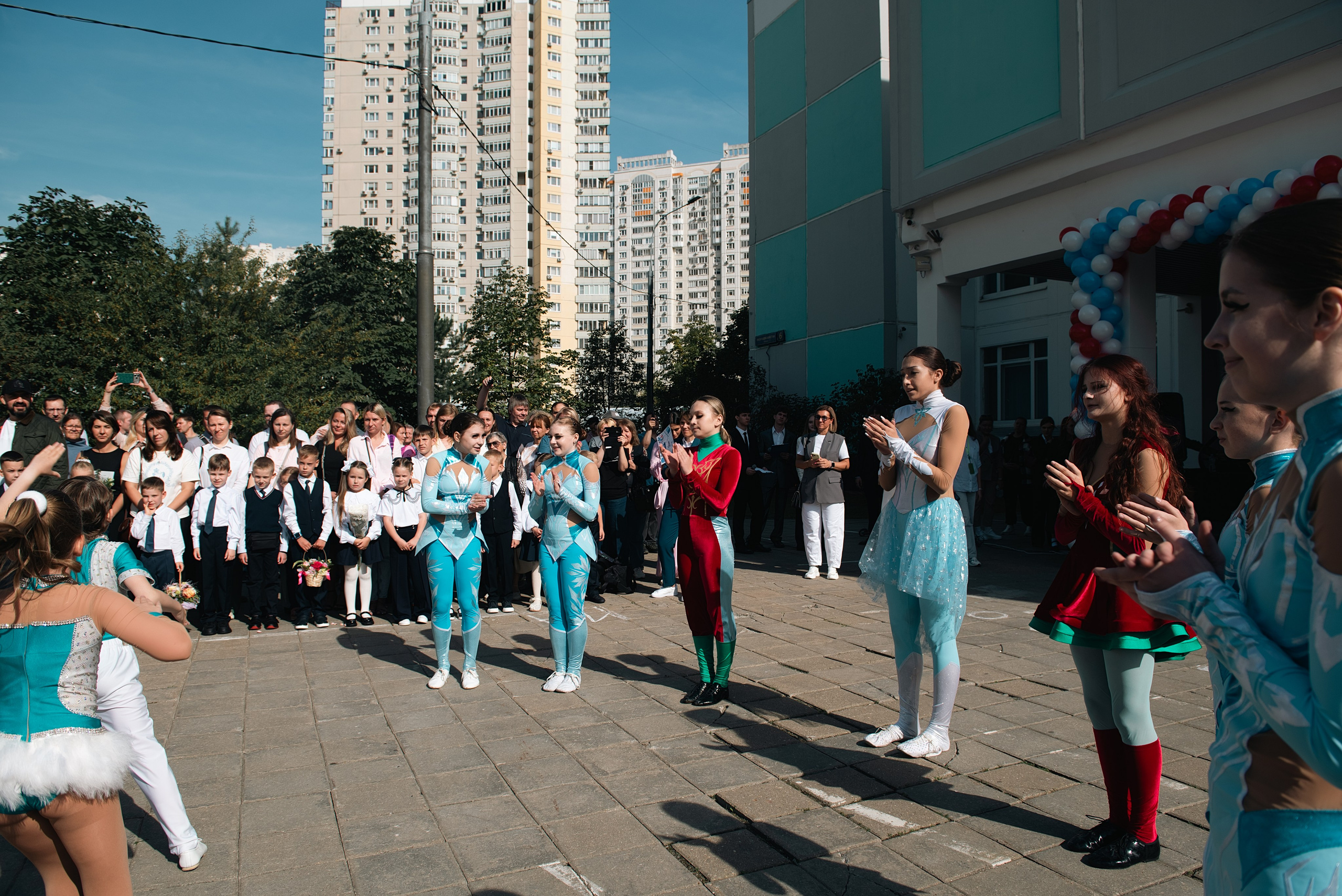 1 сентября 2026. Фотограф, визажист. Москва