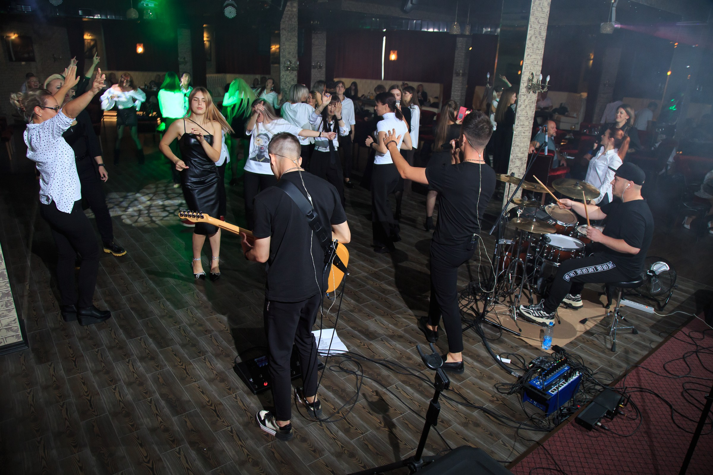 Открытие караоке клуба Mozguhose. Репортажный и свадебный фотограф Пятигорск и КМВ