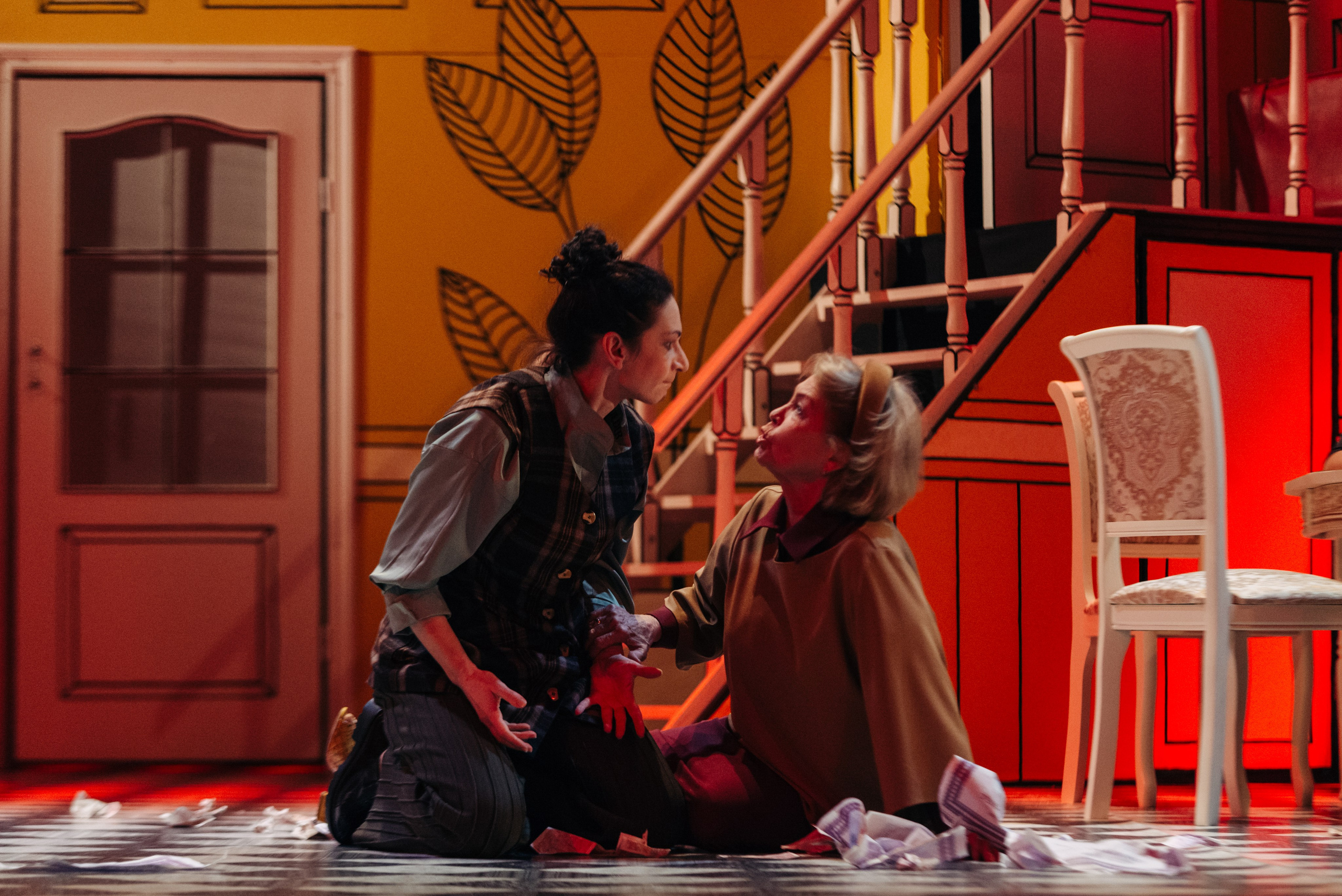 8 любящих женщин. Главная