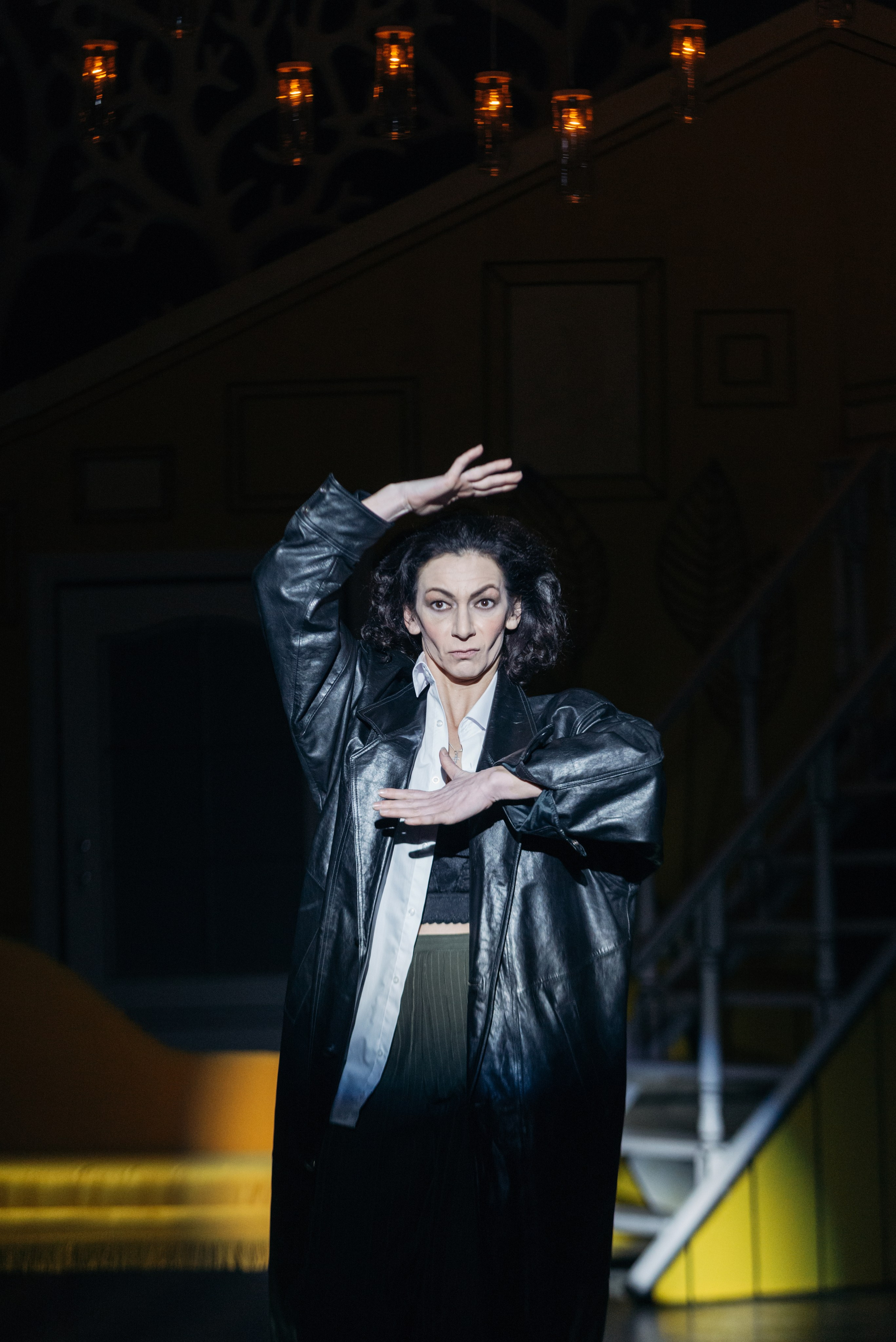 8 любящих женщин. Главная