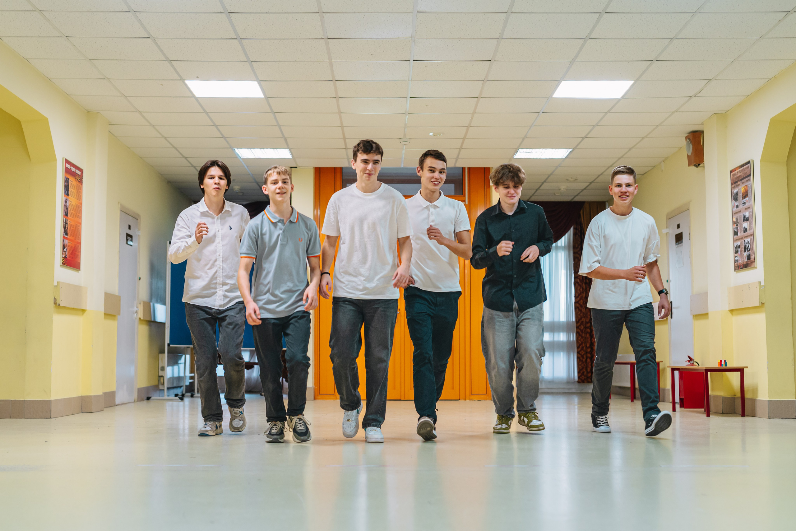 10 класс. Школьные альбомы и альбомы для детского сада. Юлия Осипова. Москва