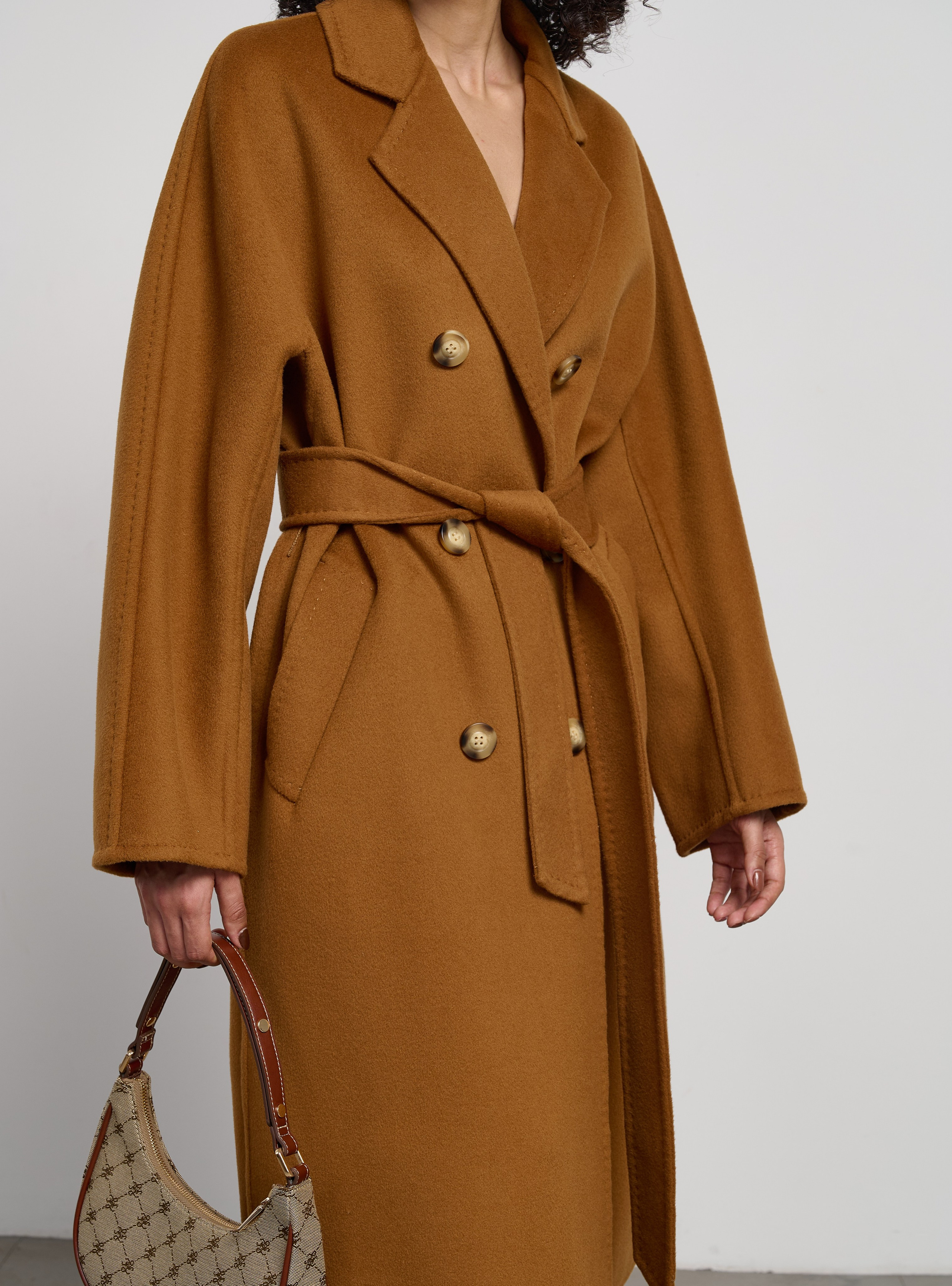 Lookbook для бренда Sheily. Fashion фотограф в Москве Ксения Чупрунова