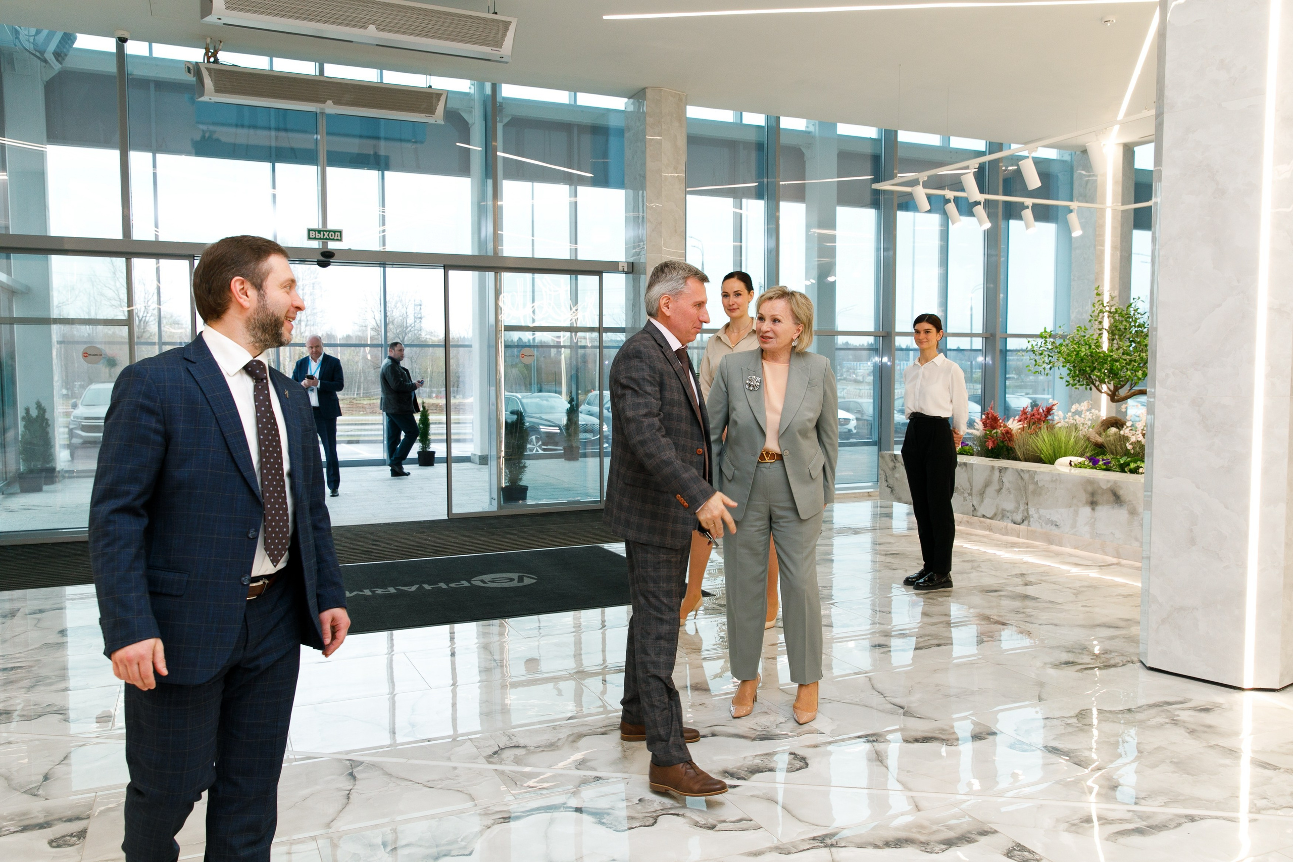 Экскурсия на Велфарм-М. Медиатека Группы компаний «Велфарм»