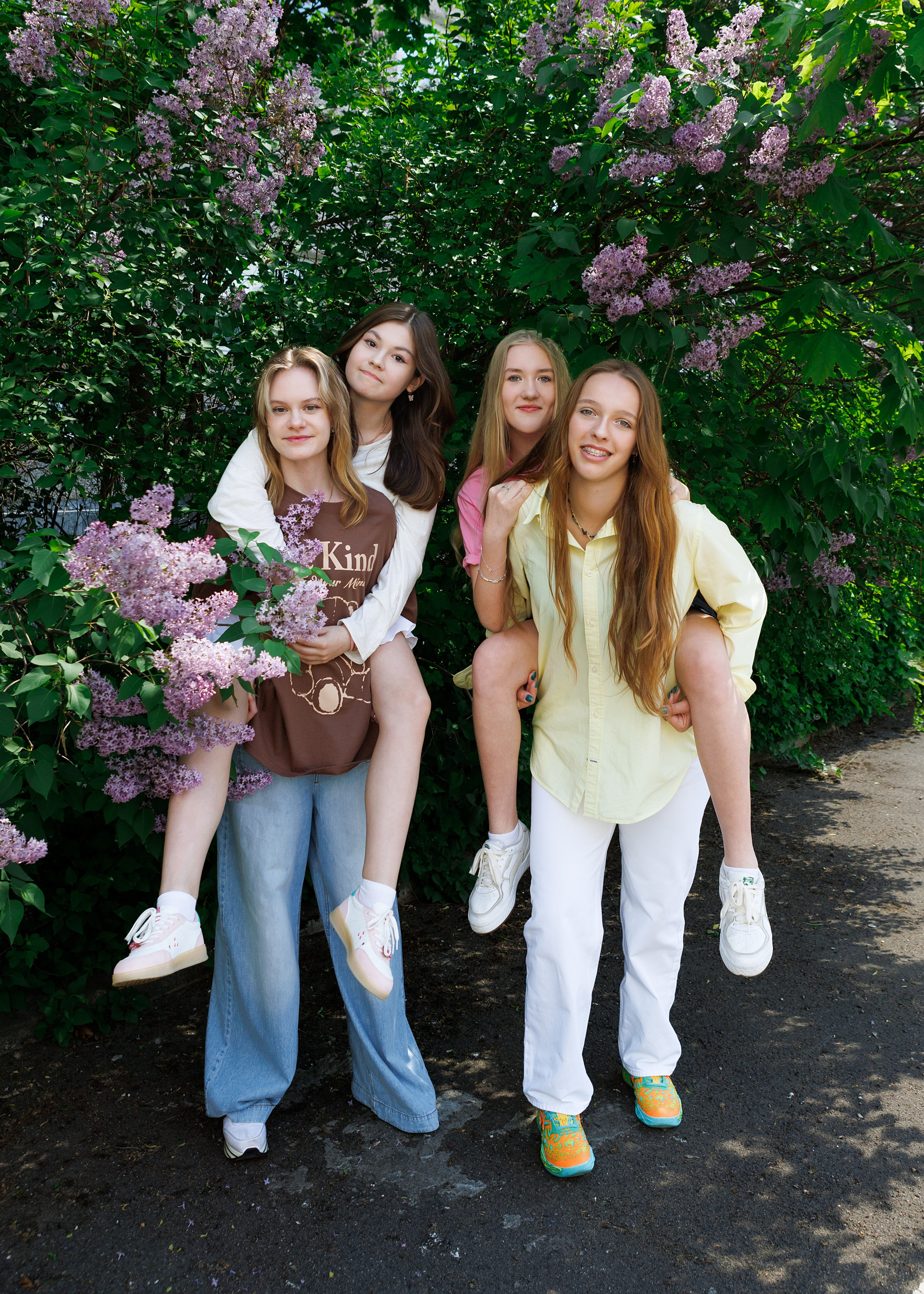 Школа 9 — 11 классы. Выпускные альбомы для школ и детских садов