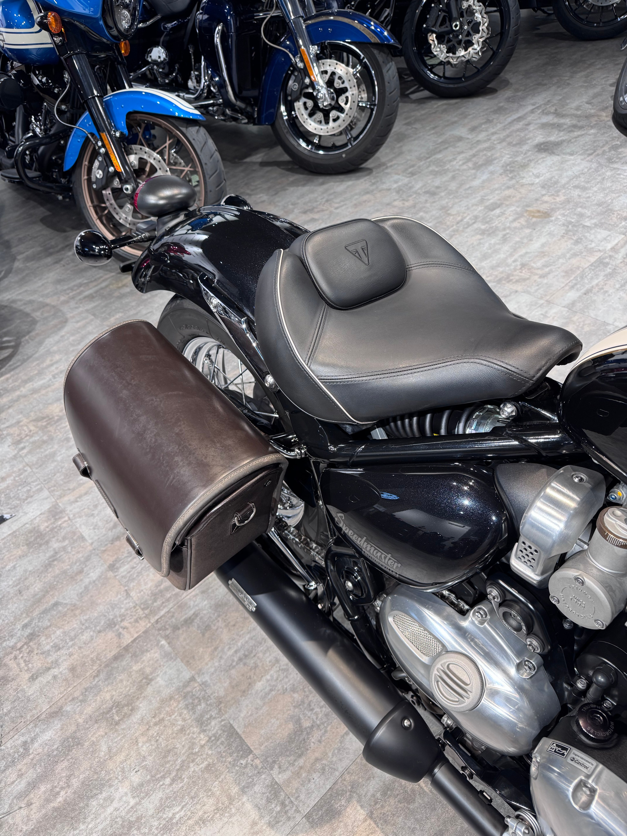 2019 Bonneville Speedmaster Bobber. Hello Davidson, Москва. Только хорошие мотоциклы…