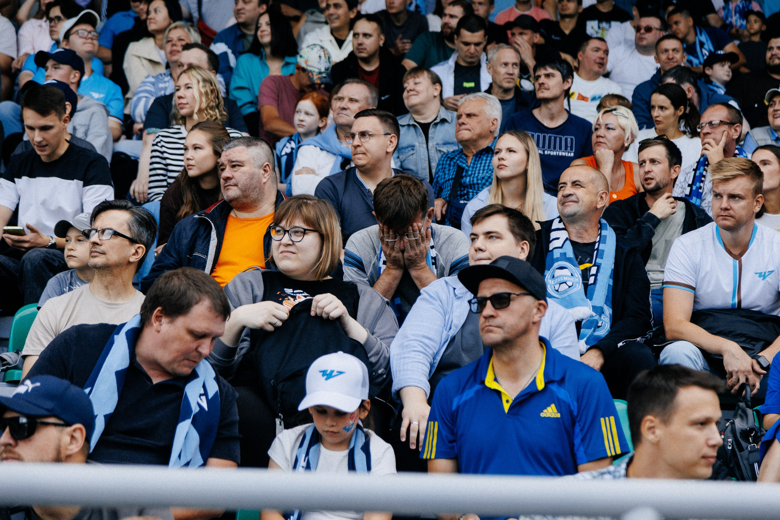 ФК ЧЕЛЯБИНСК Х ФК ВОЛГА. Репортажный фотограф Макс Брагин