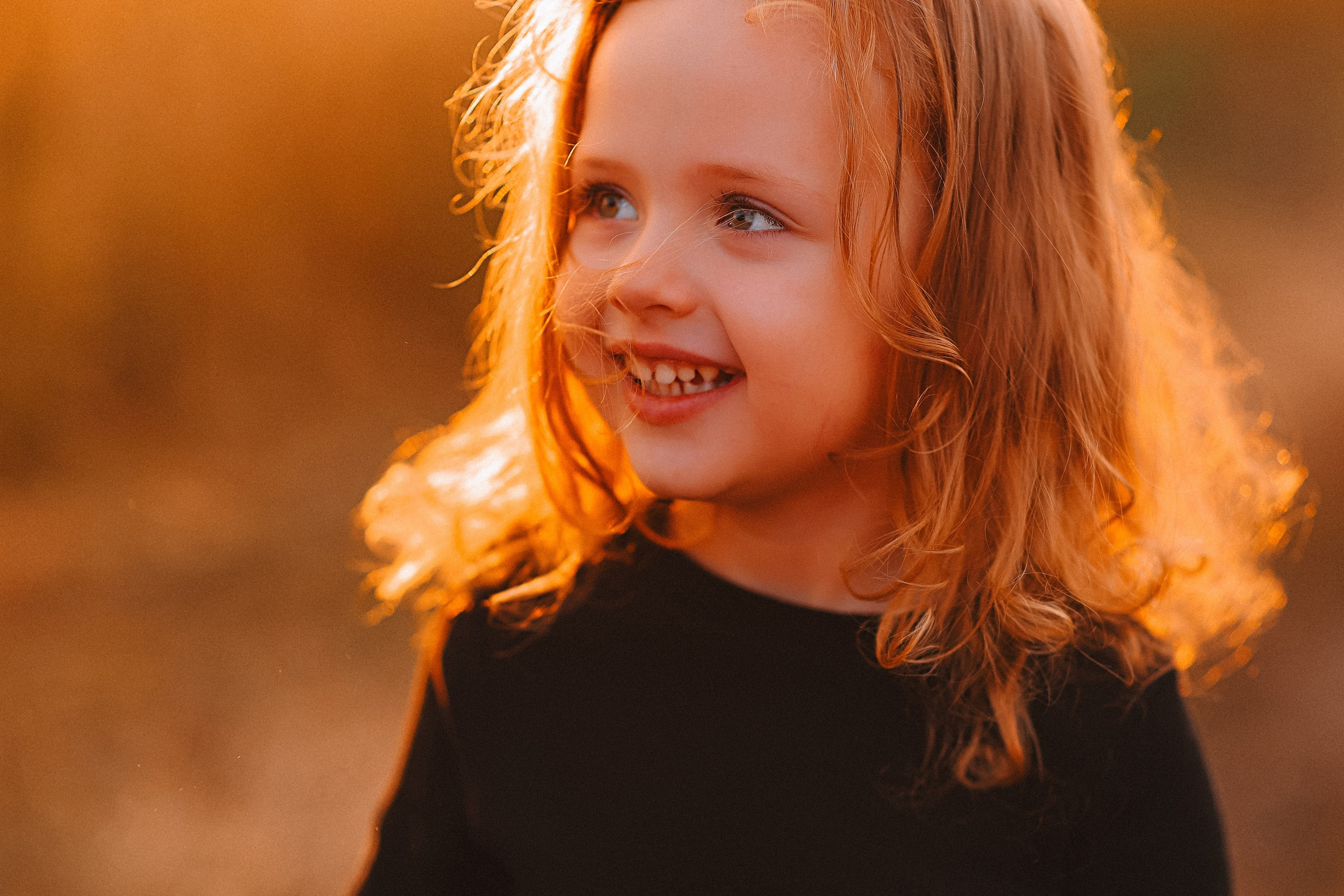 Поле. Семейный фотограф Тюмень, фотограф на роды Салмина Мария