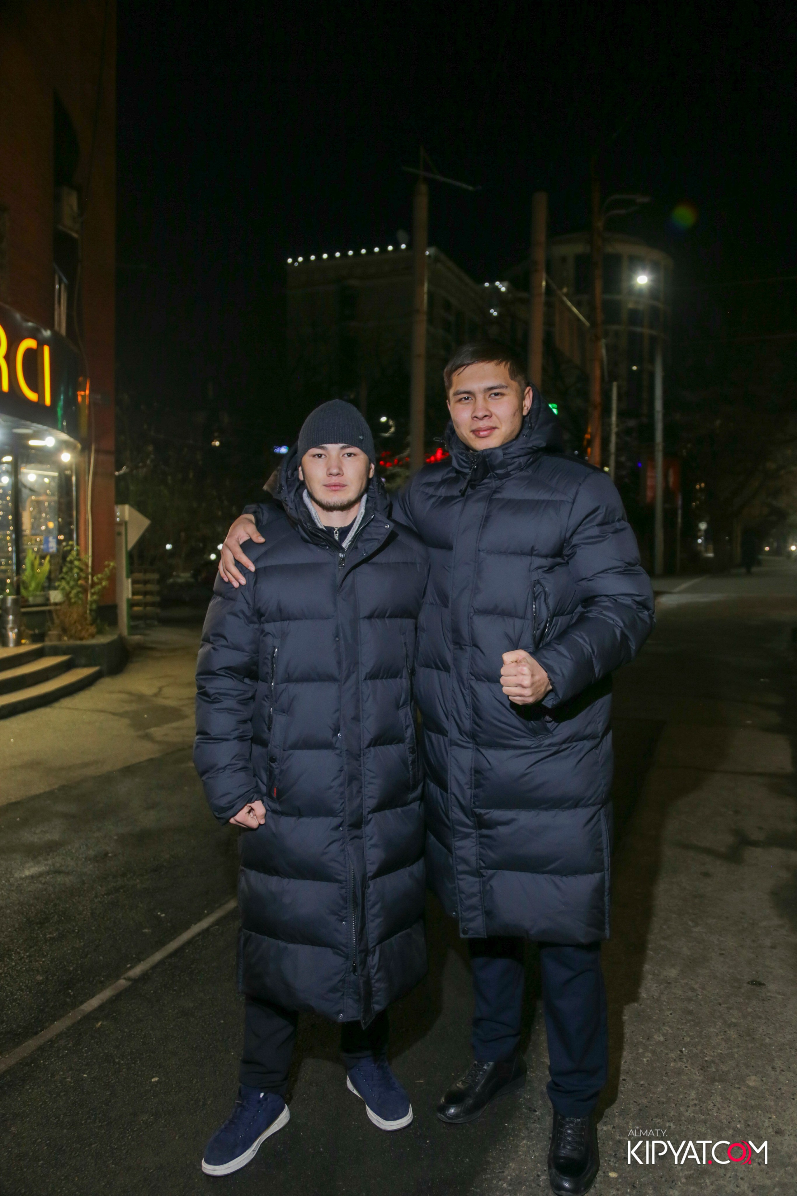 UYAT EMES BAR. КИПЯТКОМ АЛМАТЫ! Фотосъемка мероприятий в Алматы