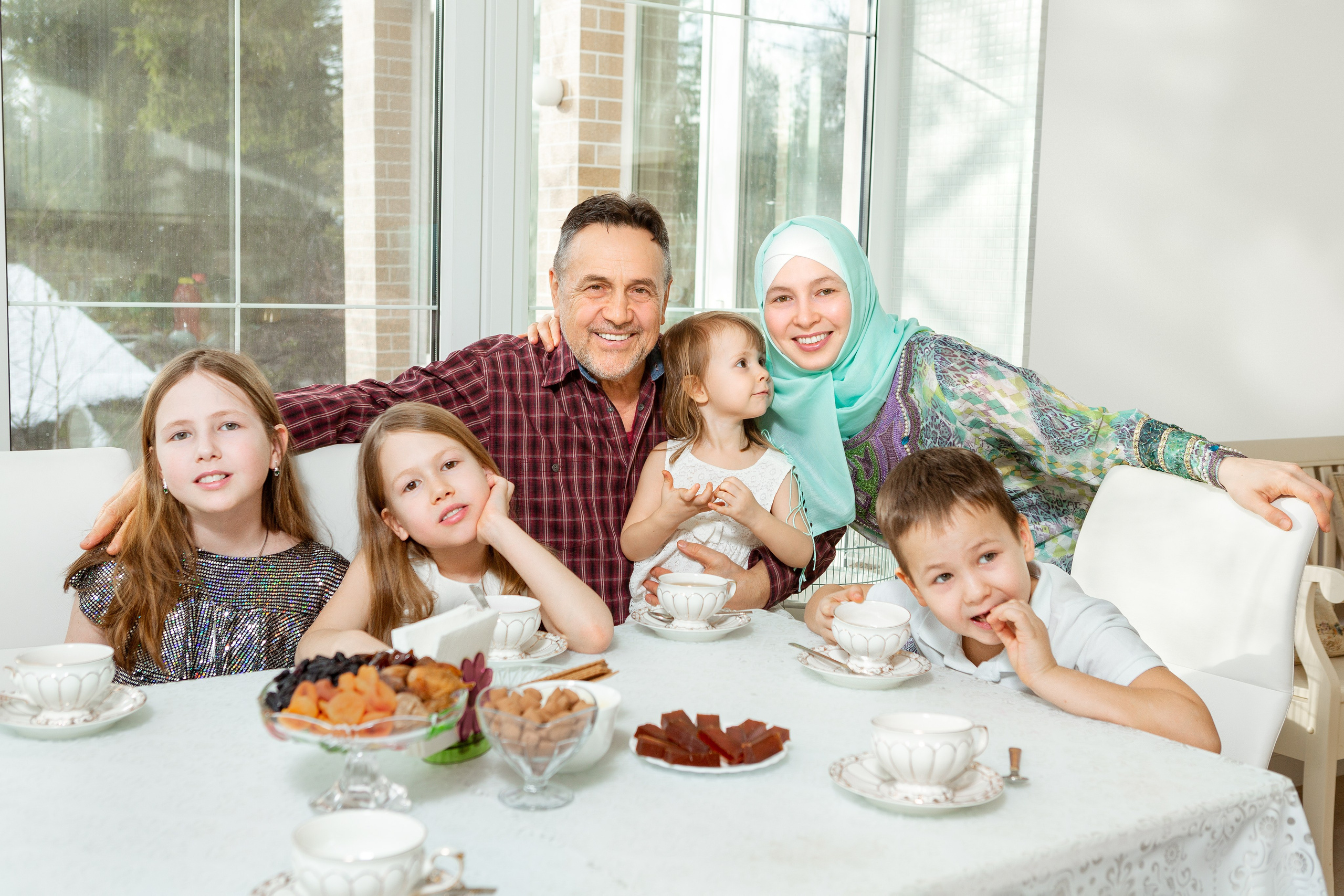 Рекламный, предметный, репортажный, семейный фотограф и художник в Москве