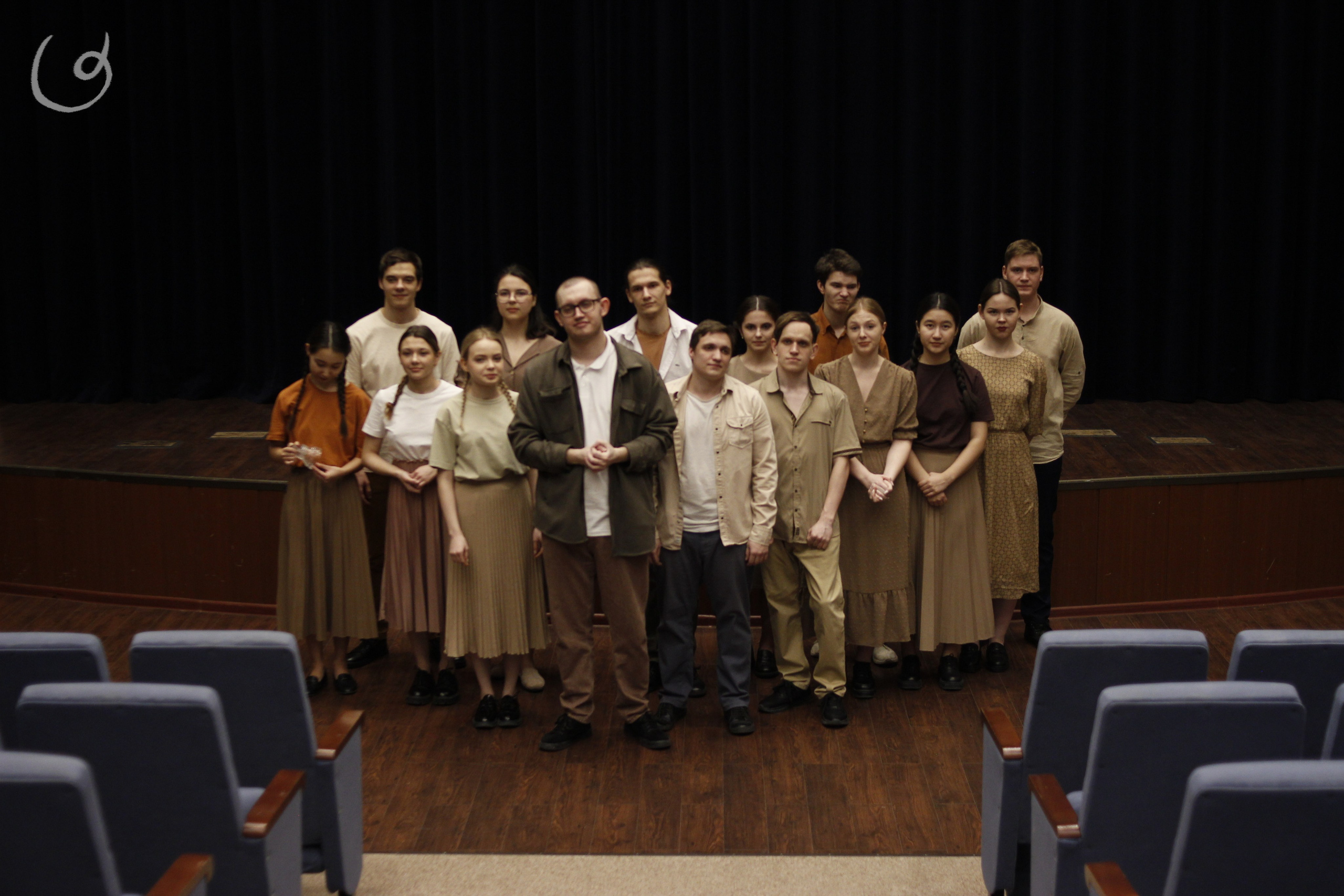 Премьера спектакля театра 5БУКВ. Фотокрыжовник. Снимаем, дружим, путешествуем