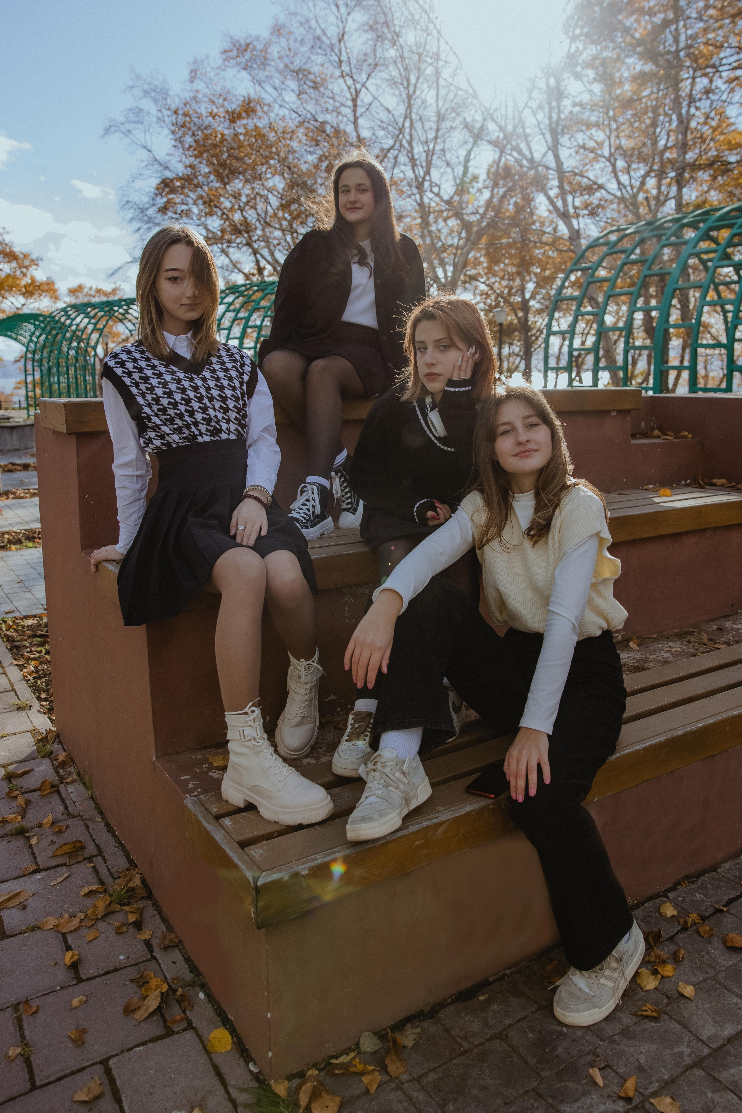 Осенняя сьемка в центре. Старшие классы. Авето фото. Выпускные альбомы Камчатка