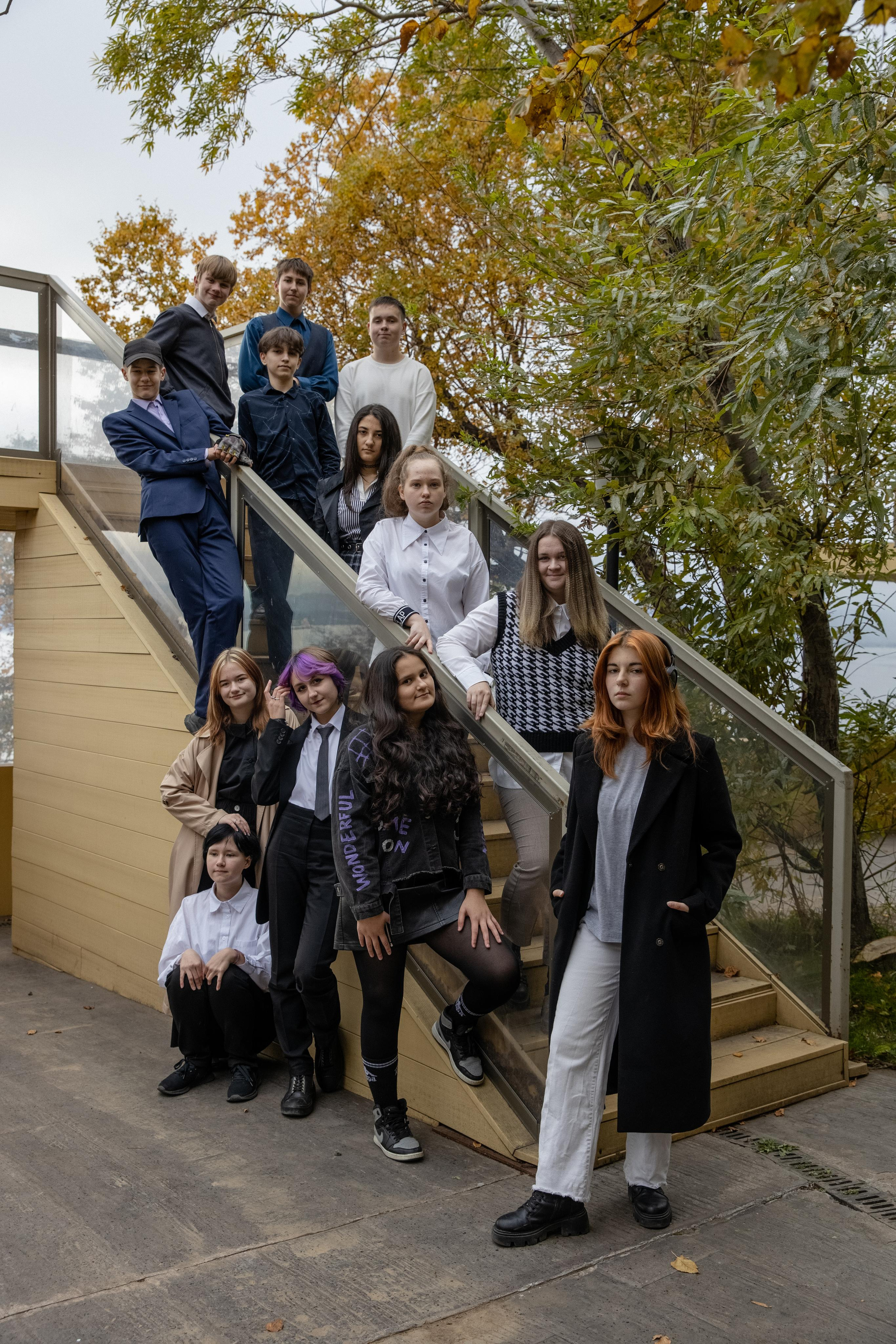Осенняя сьемка в центре. Старшие классы. Авето фото. Выпускные альбомы Камчатка