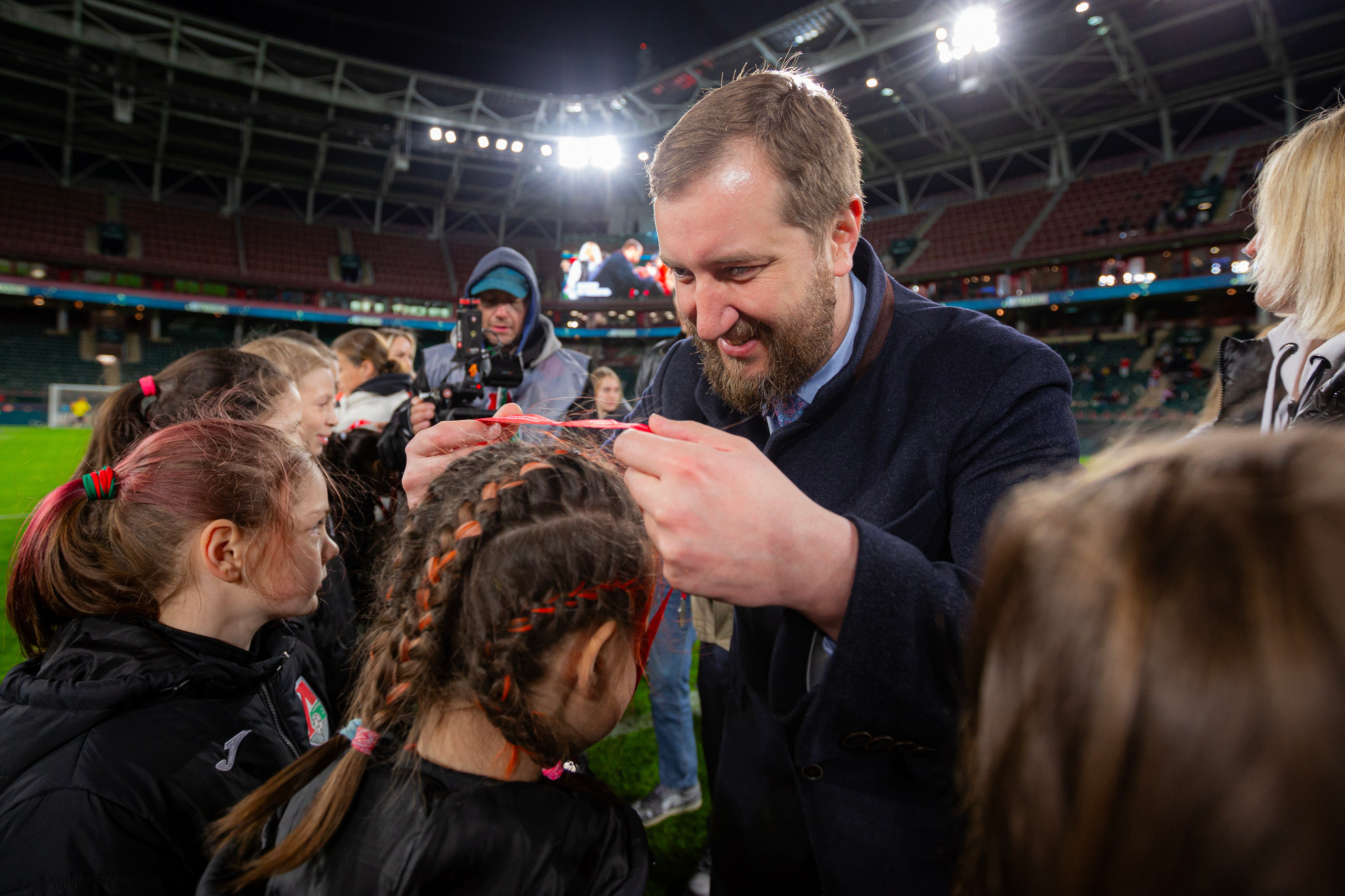 НАГРАЖДЕНИЕ ЖЕНСКОГО ОТДЕЛЕНИЯ АКАДЕМИИ ФК ЛОКОМОТИВ. Artem Zenin Photography